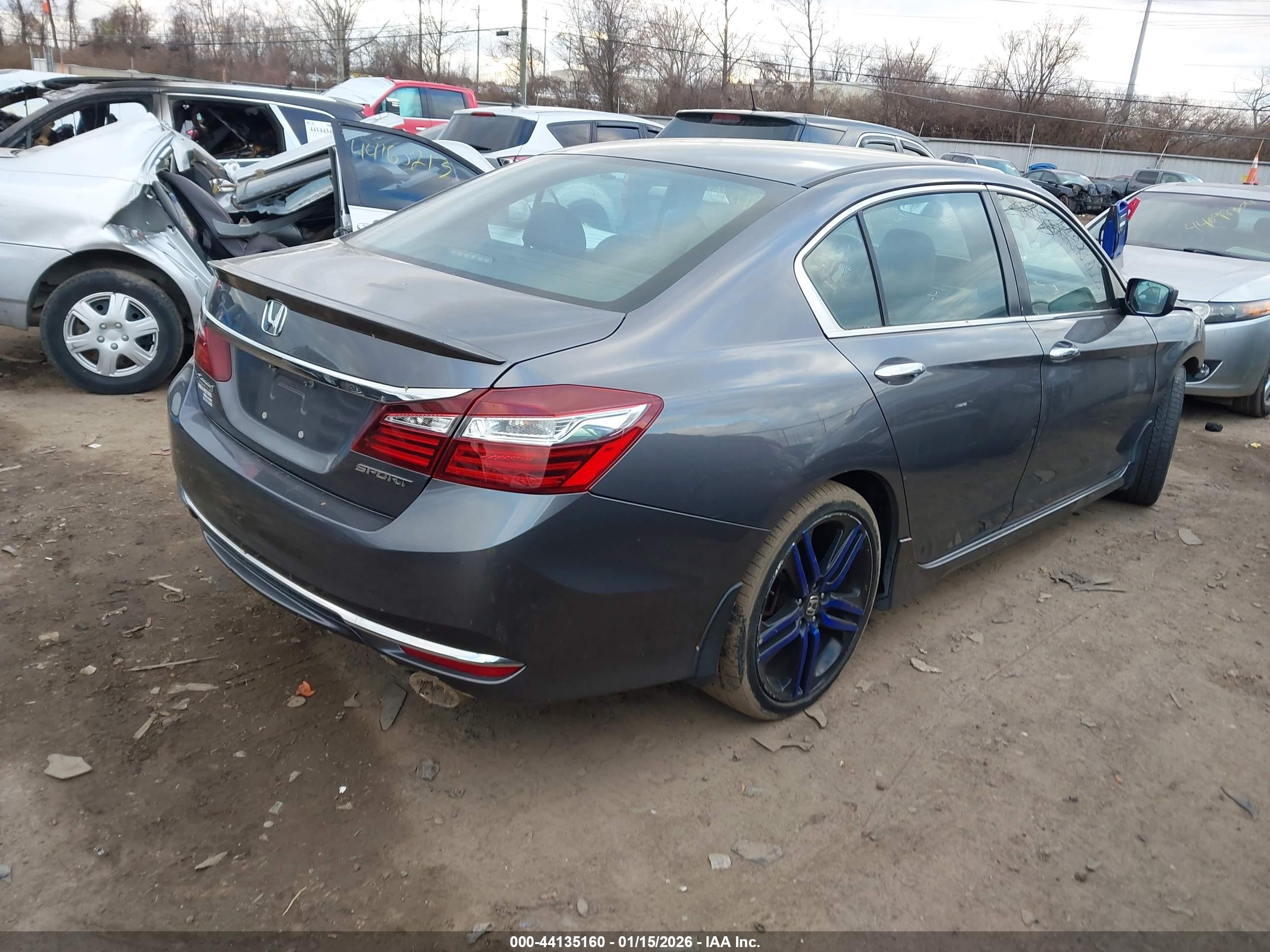 HONDA ACCORD image 4