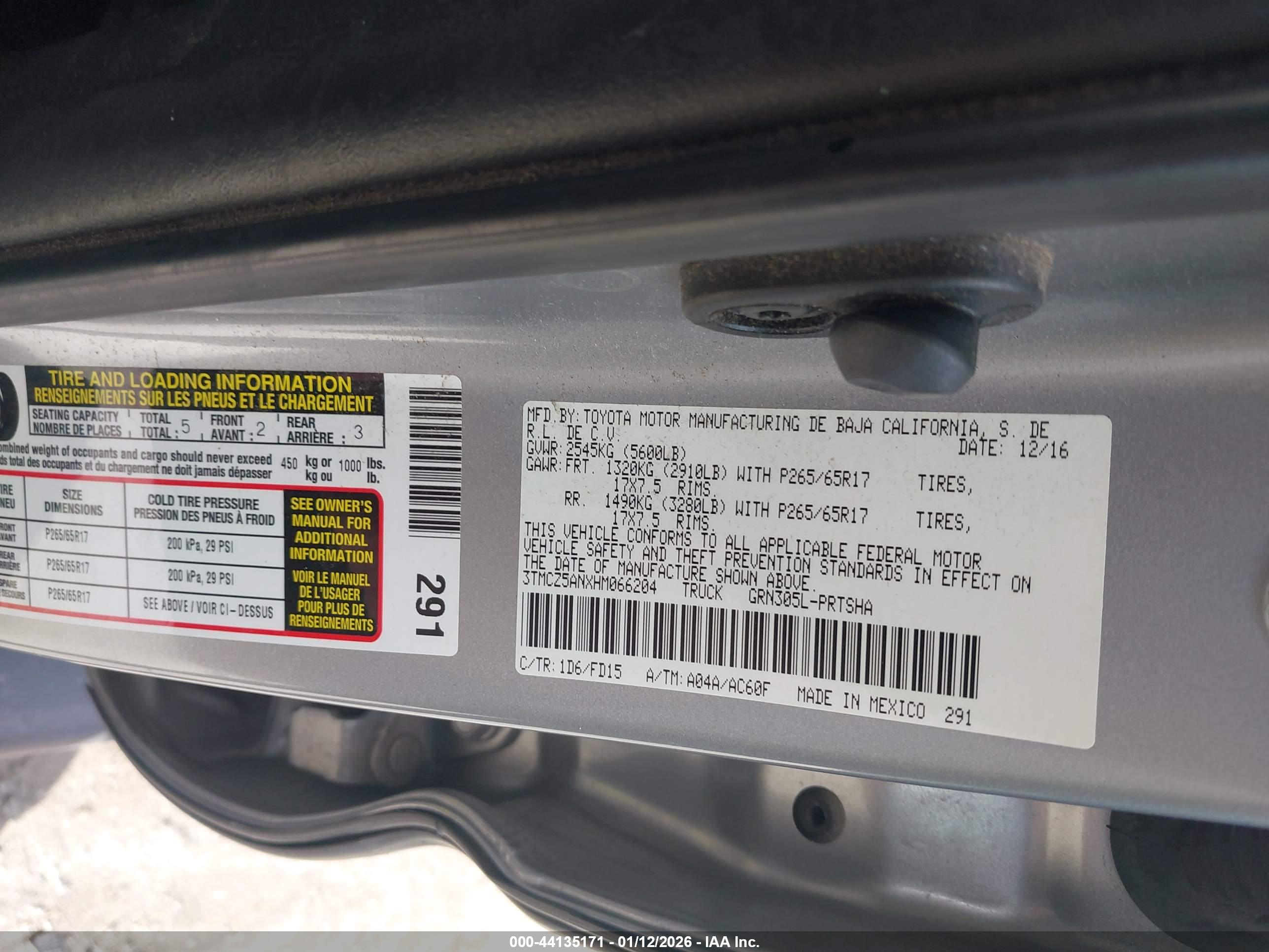 TOYOTA TACOMA image 9
