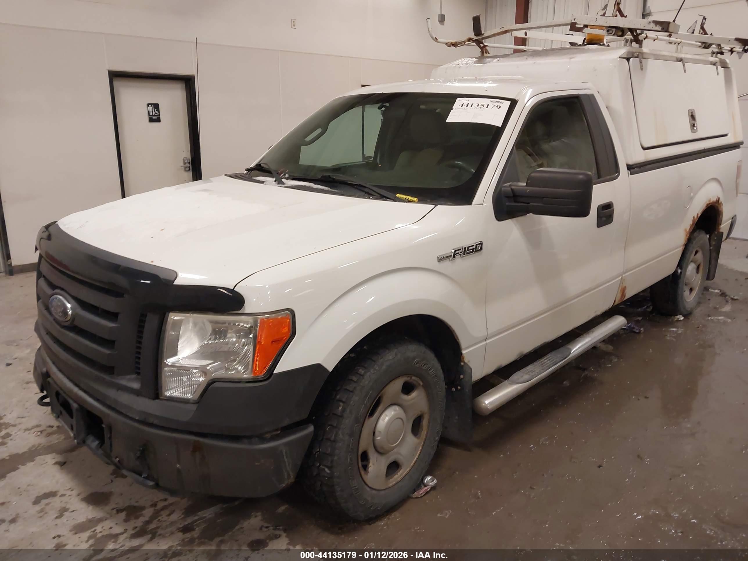 FORD F-150 image 2