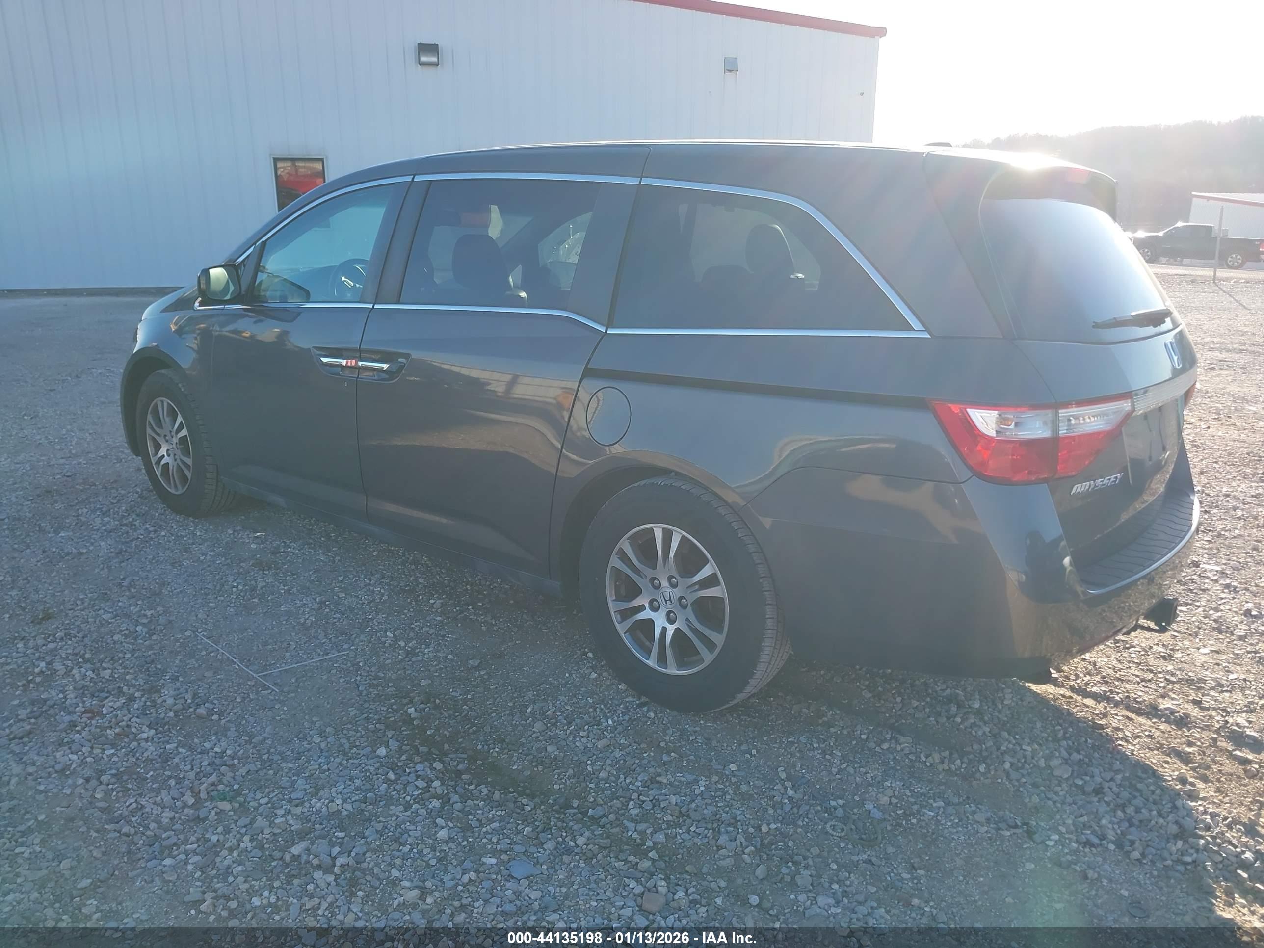 HONDA ODYSSEY image 3