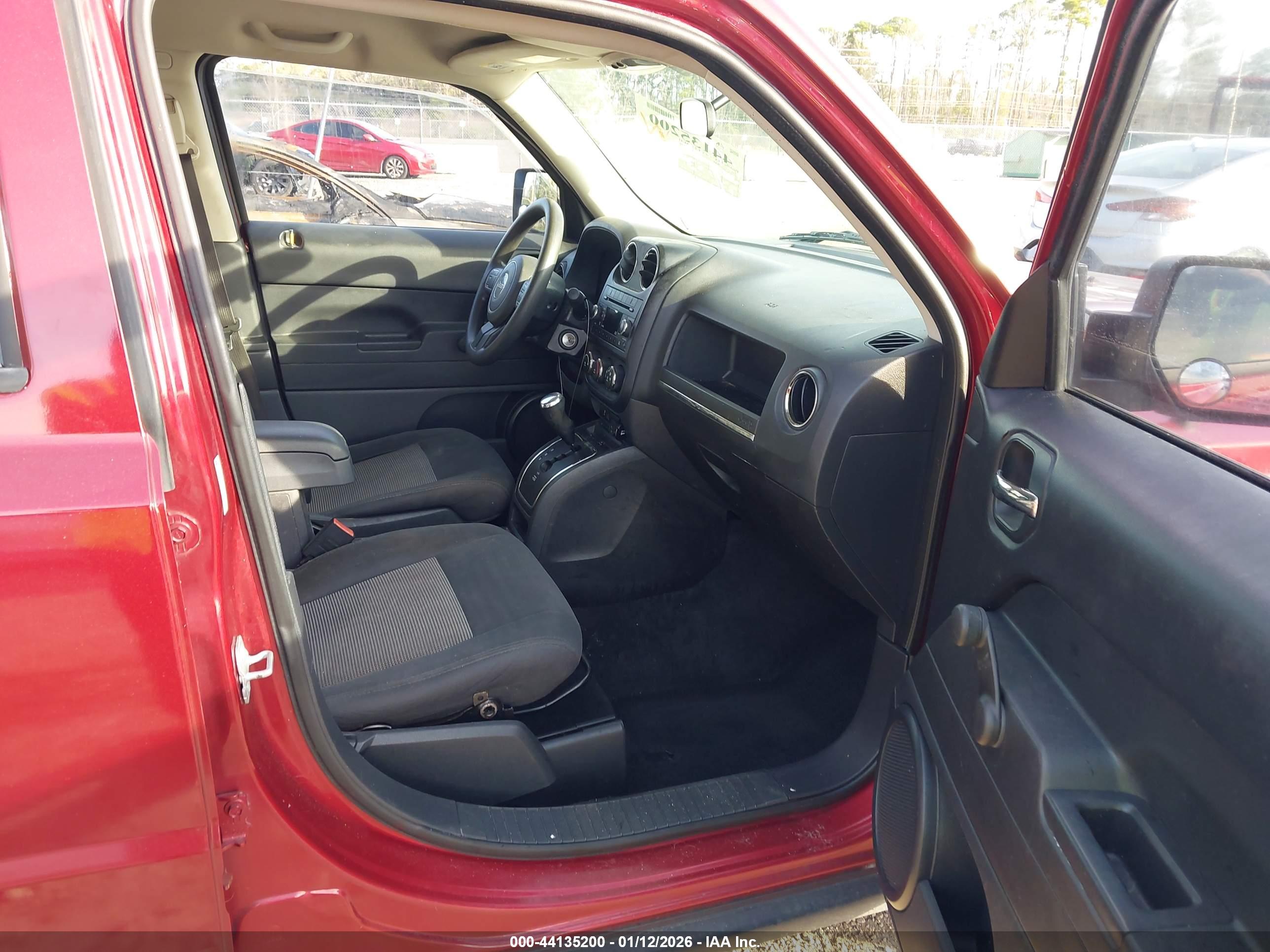 JEEP PATRIOT image 5