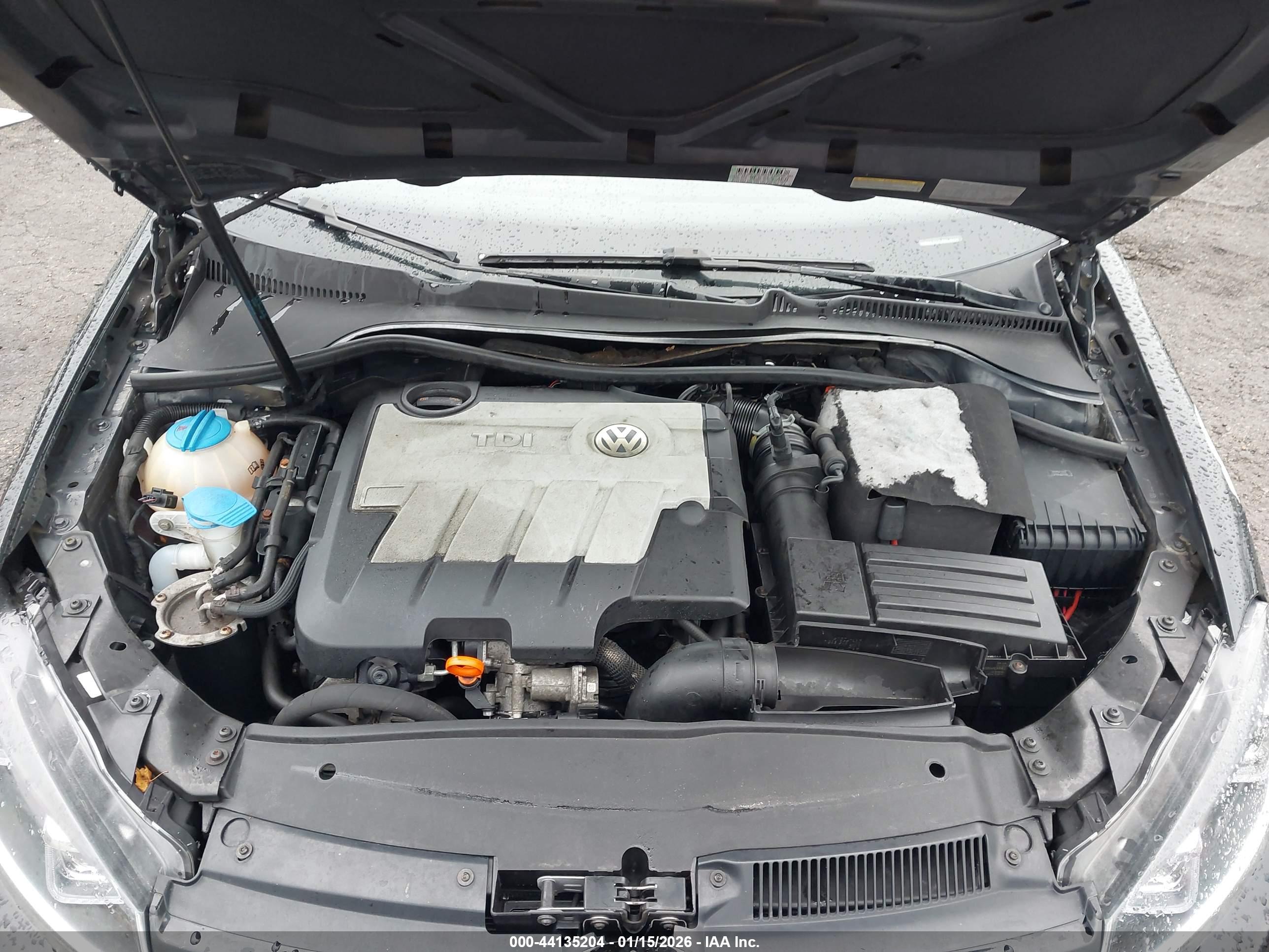 VOLKSWAGEN JETTA image 10