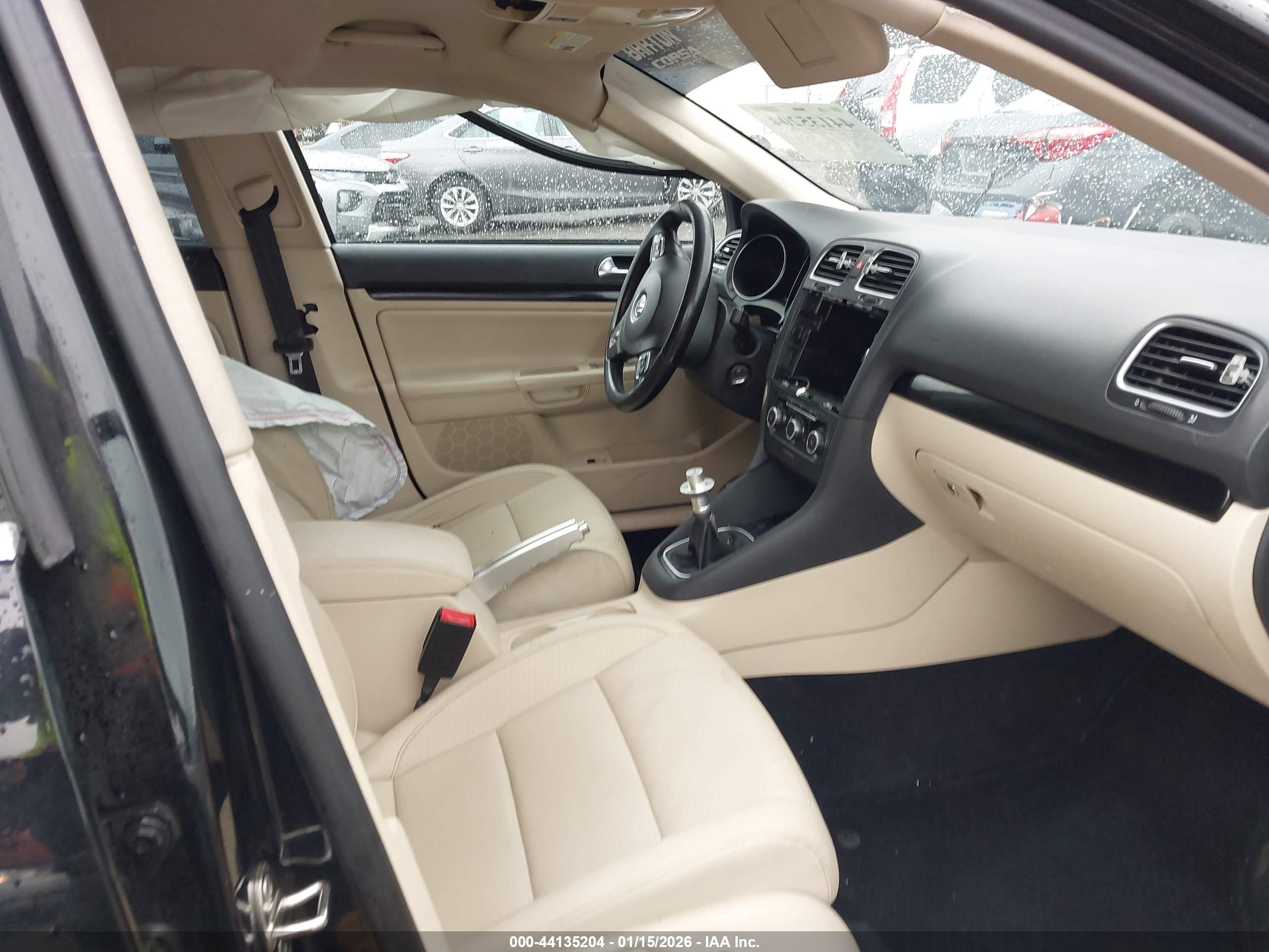 VOLKSWAGEN JETTA image 5