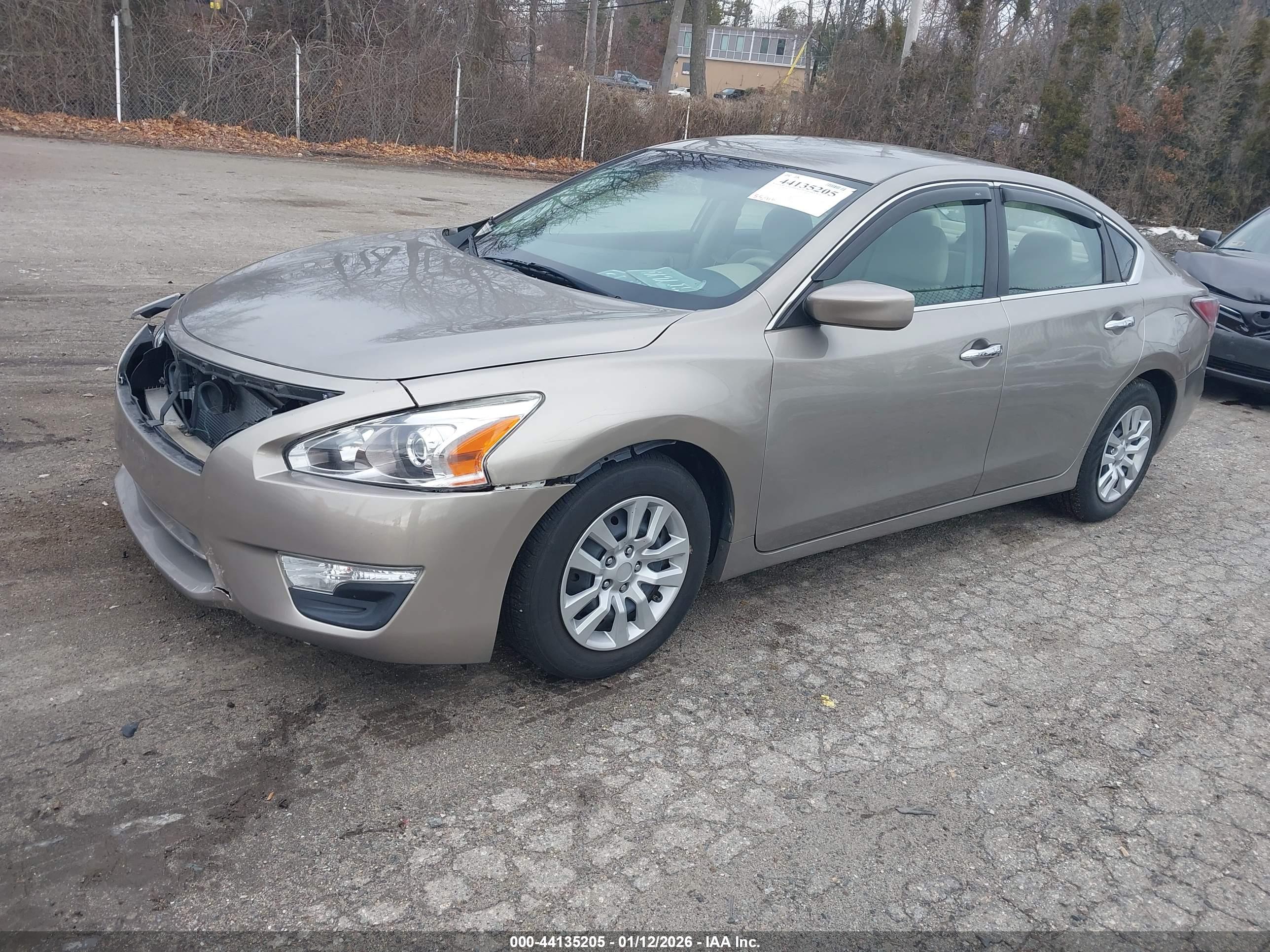 NISSAN ALTIMA image 2