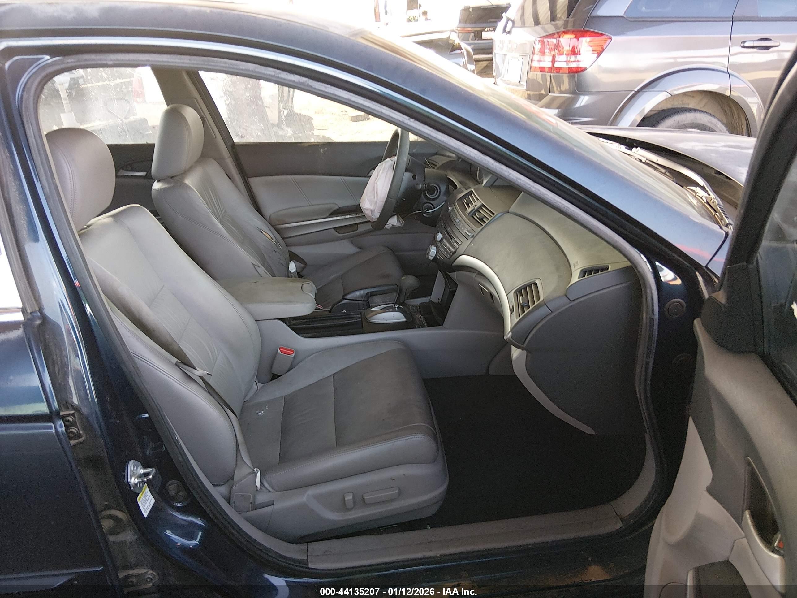 HONDA ACCORD image 5