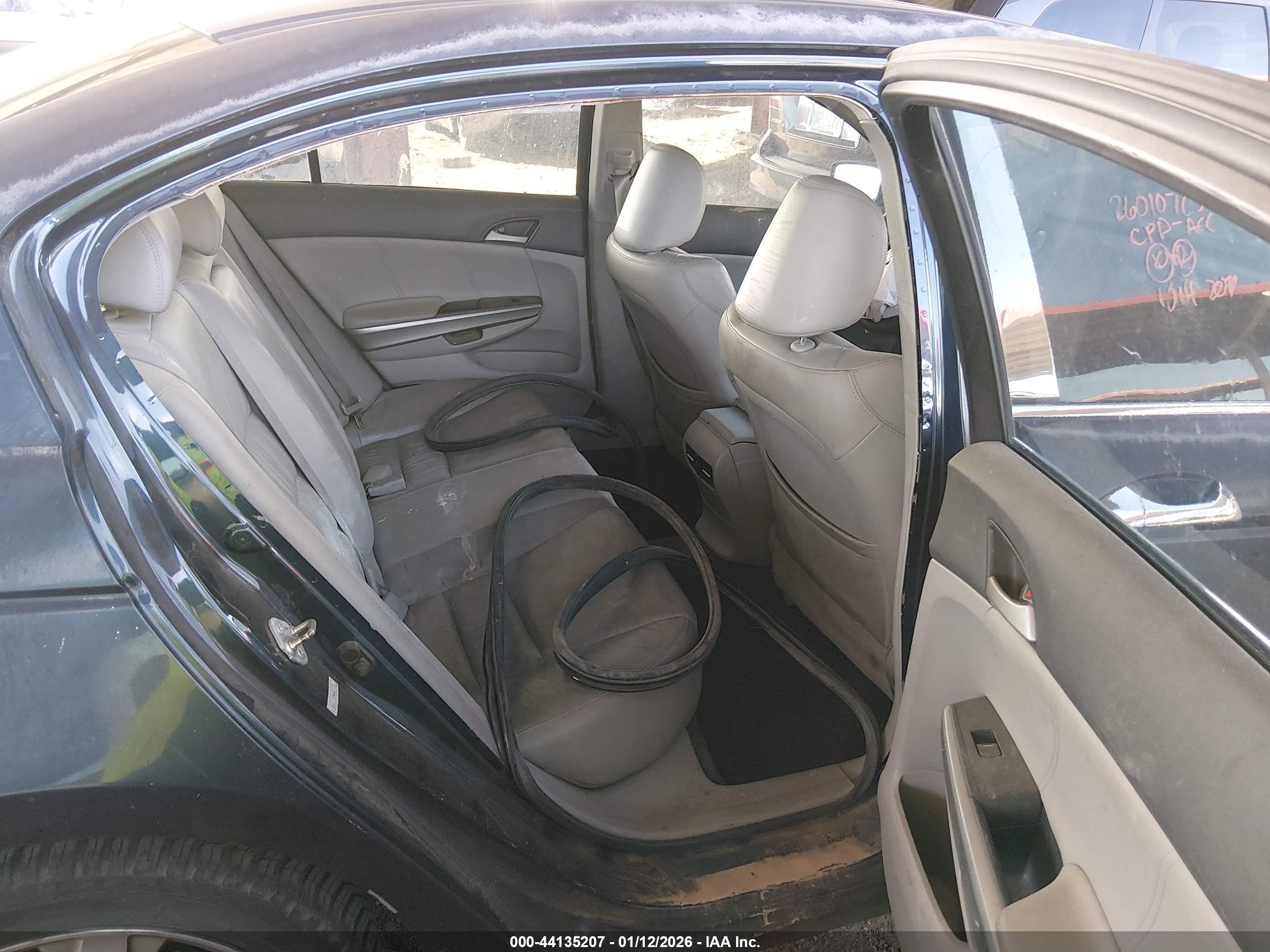 HONDA ACCORD image 8