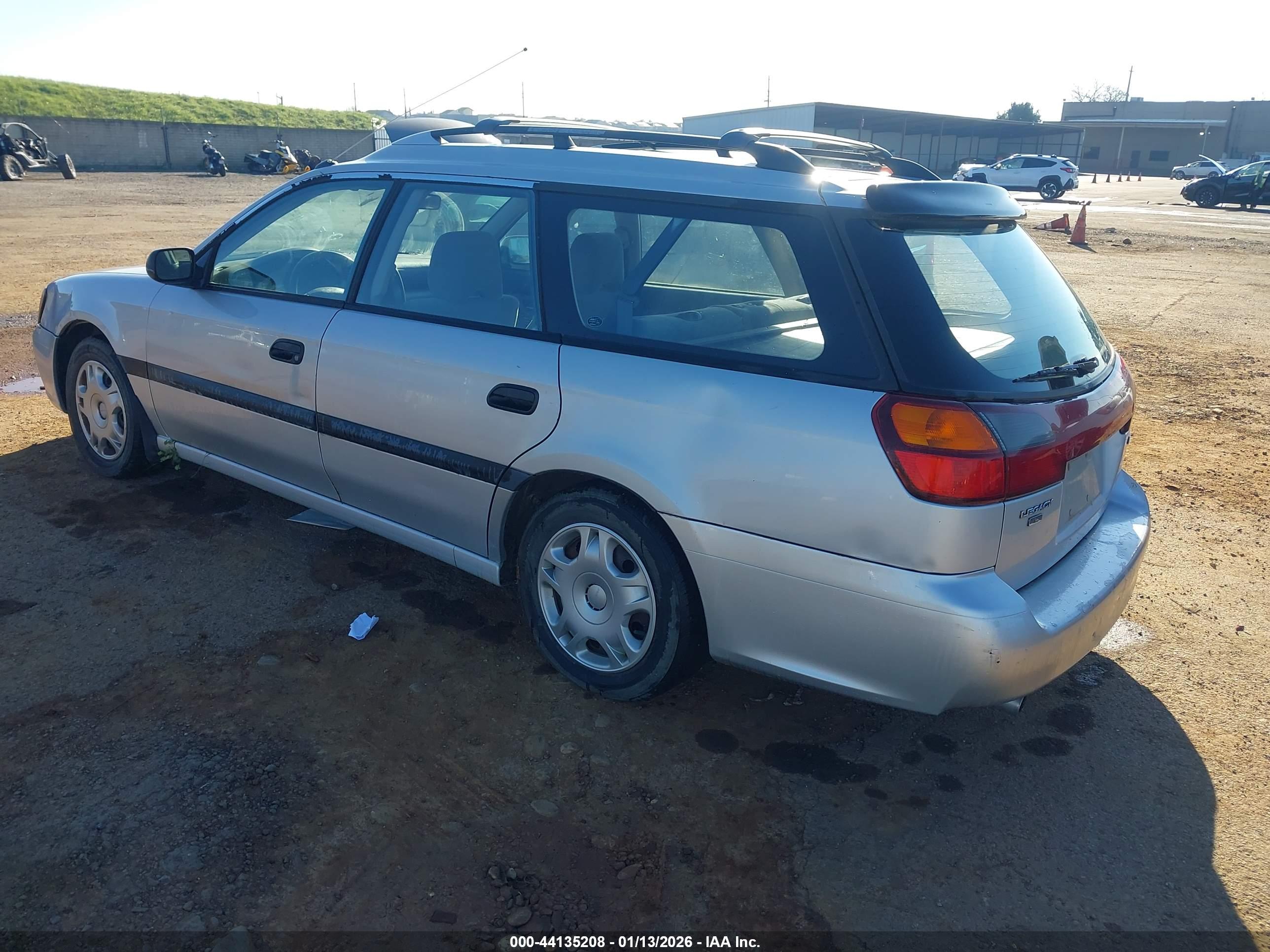 SUBARU LEGACY image 3