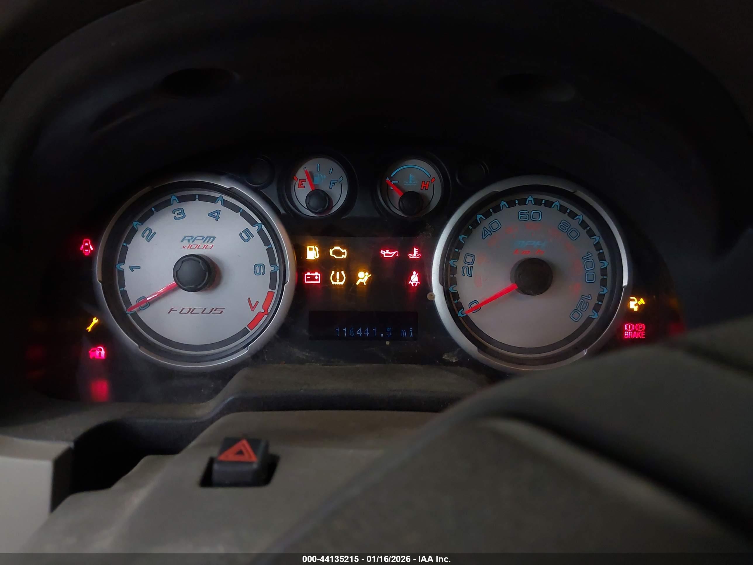 FORD FOCUS image 7