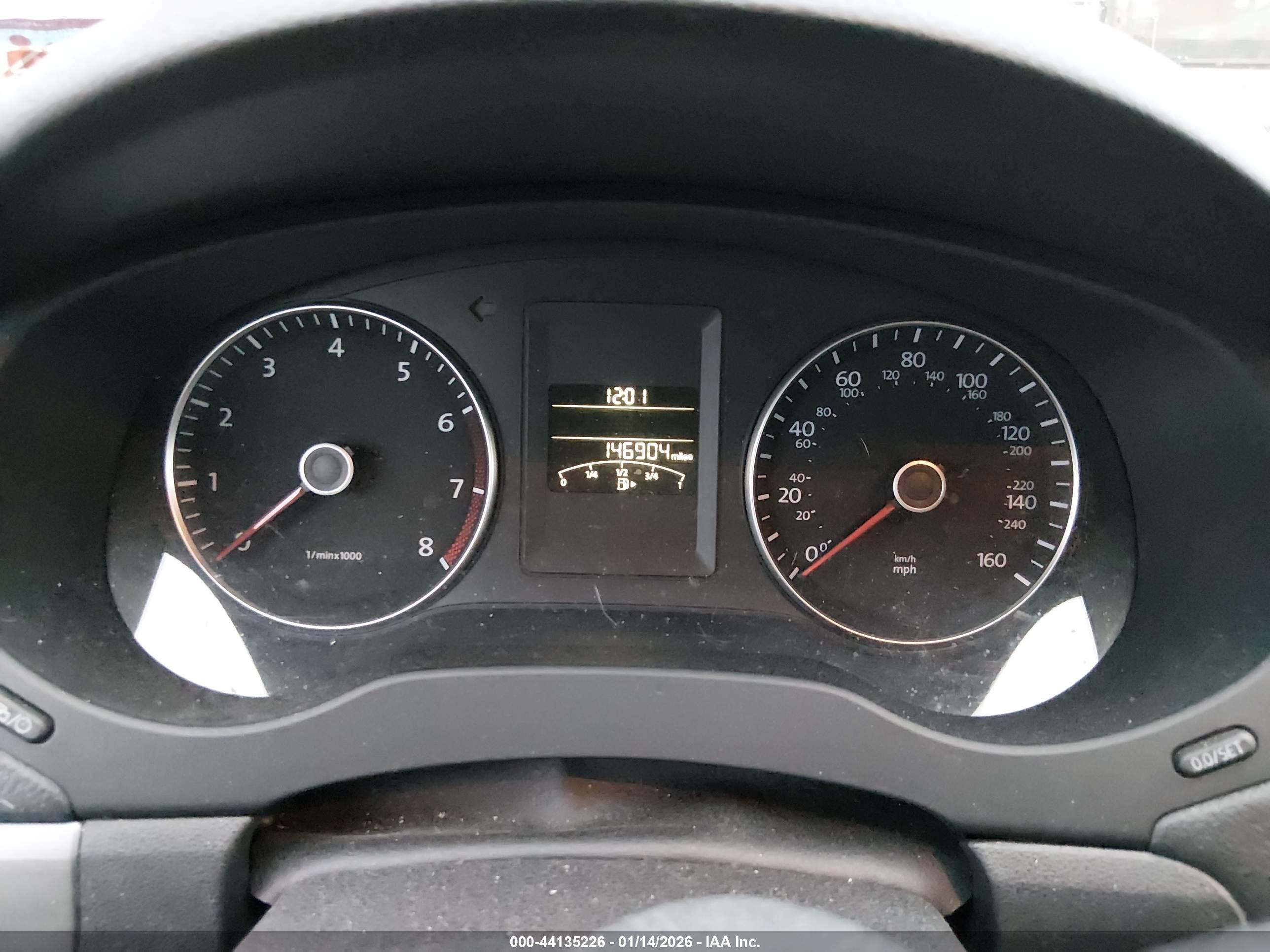 VOLKSWAGEN JETTA image 7