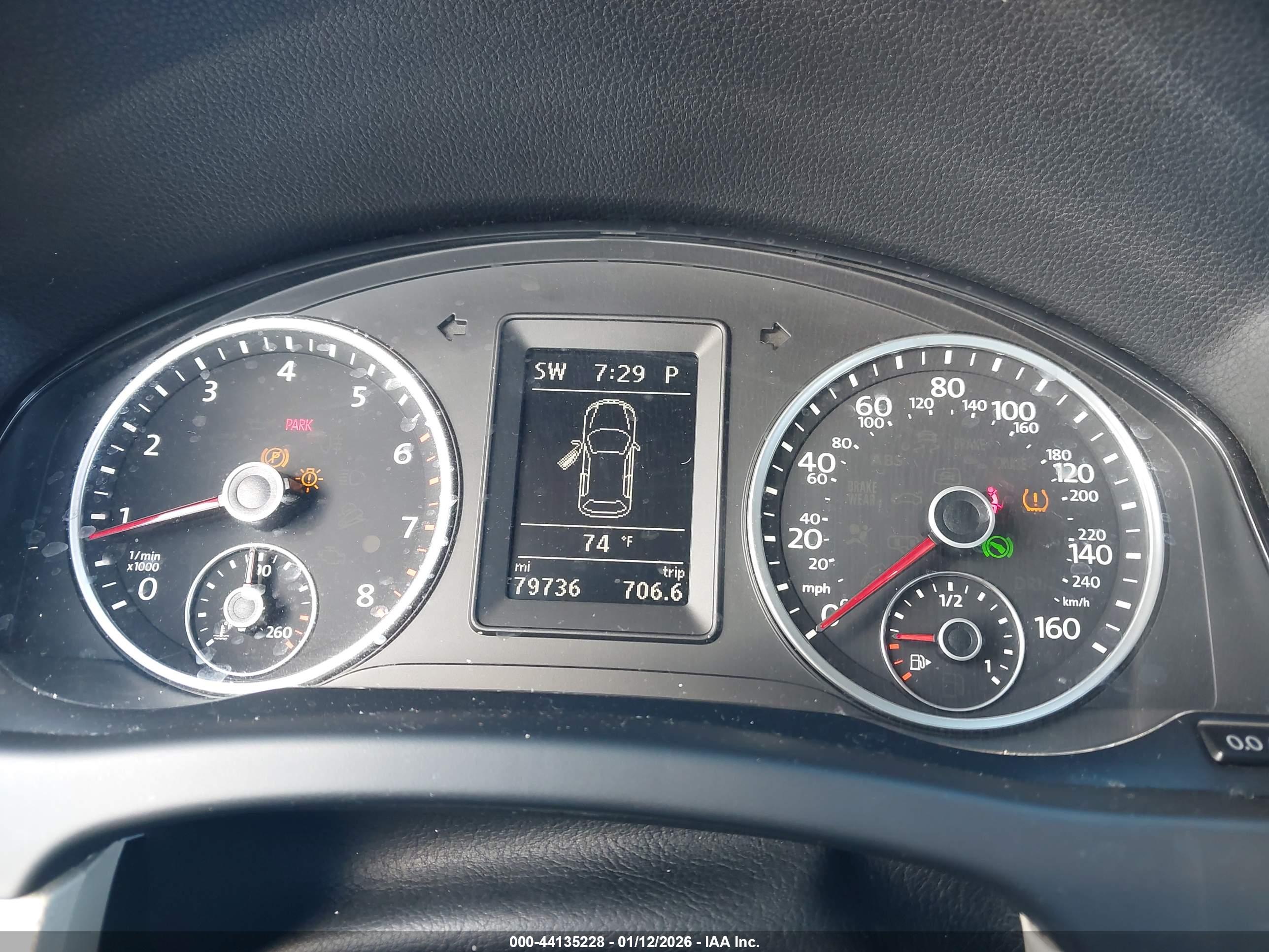VOLKSWAGEN TIGUAN image 7