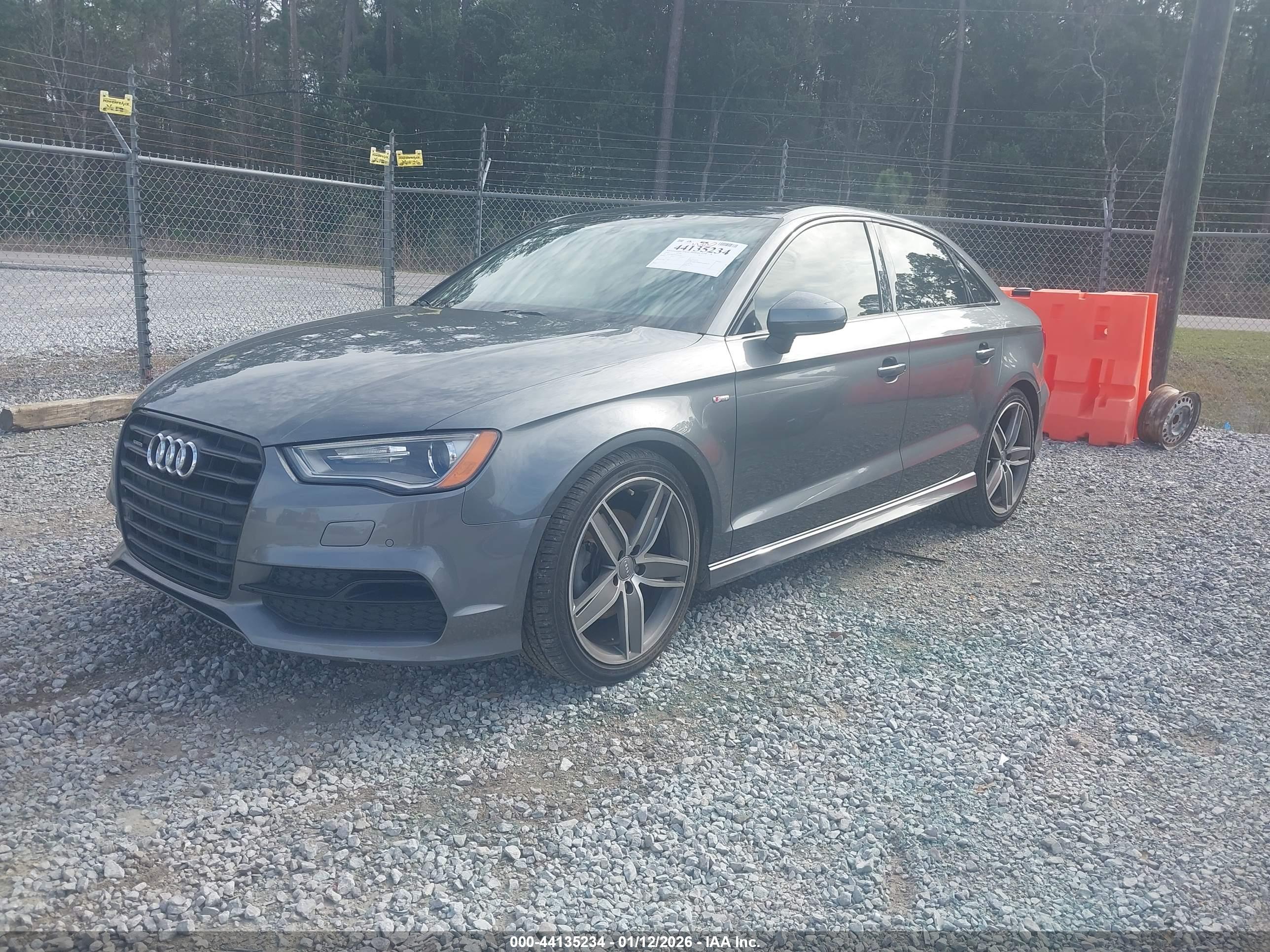 AUDI A3 image 2