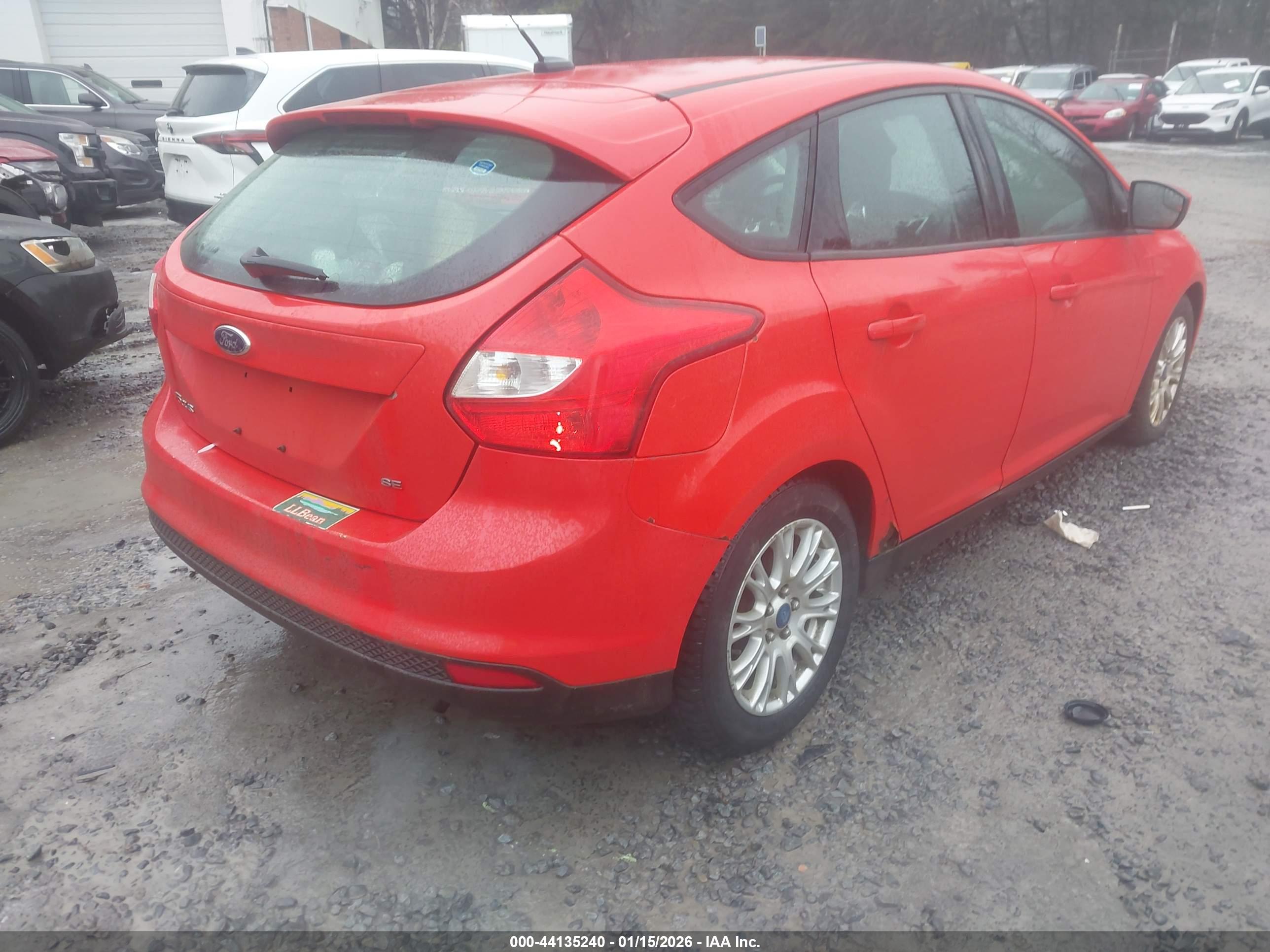FORD FOCUS image 4
