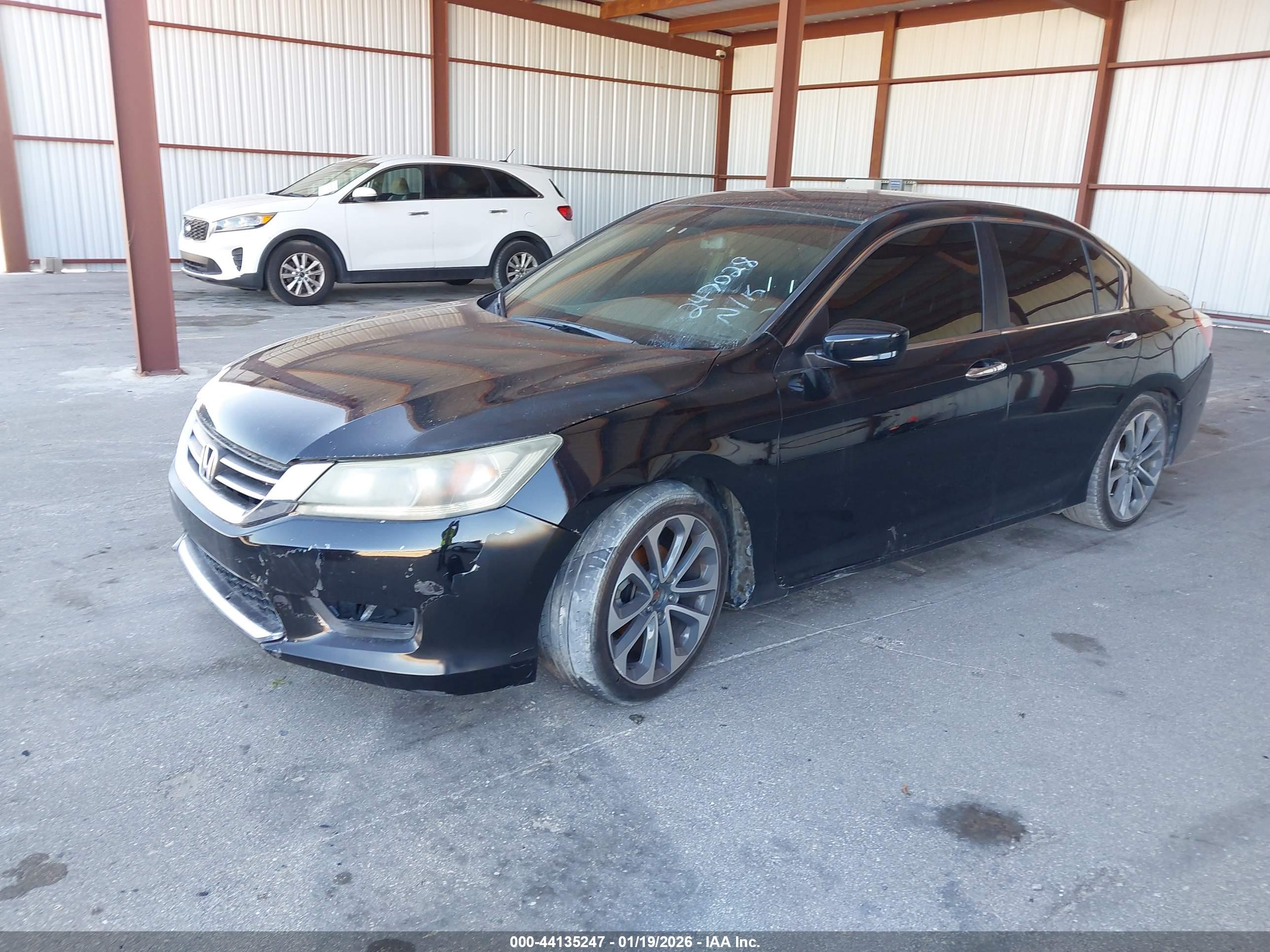HONDA ACCORD image 2