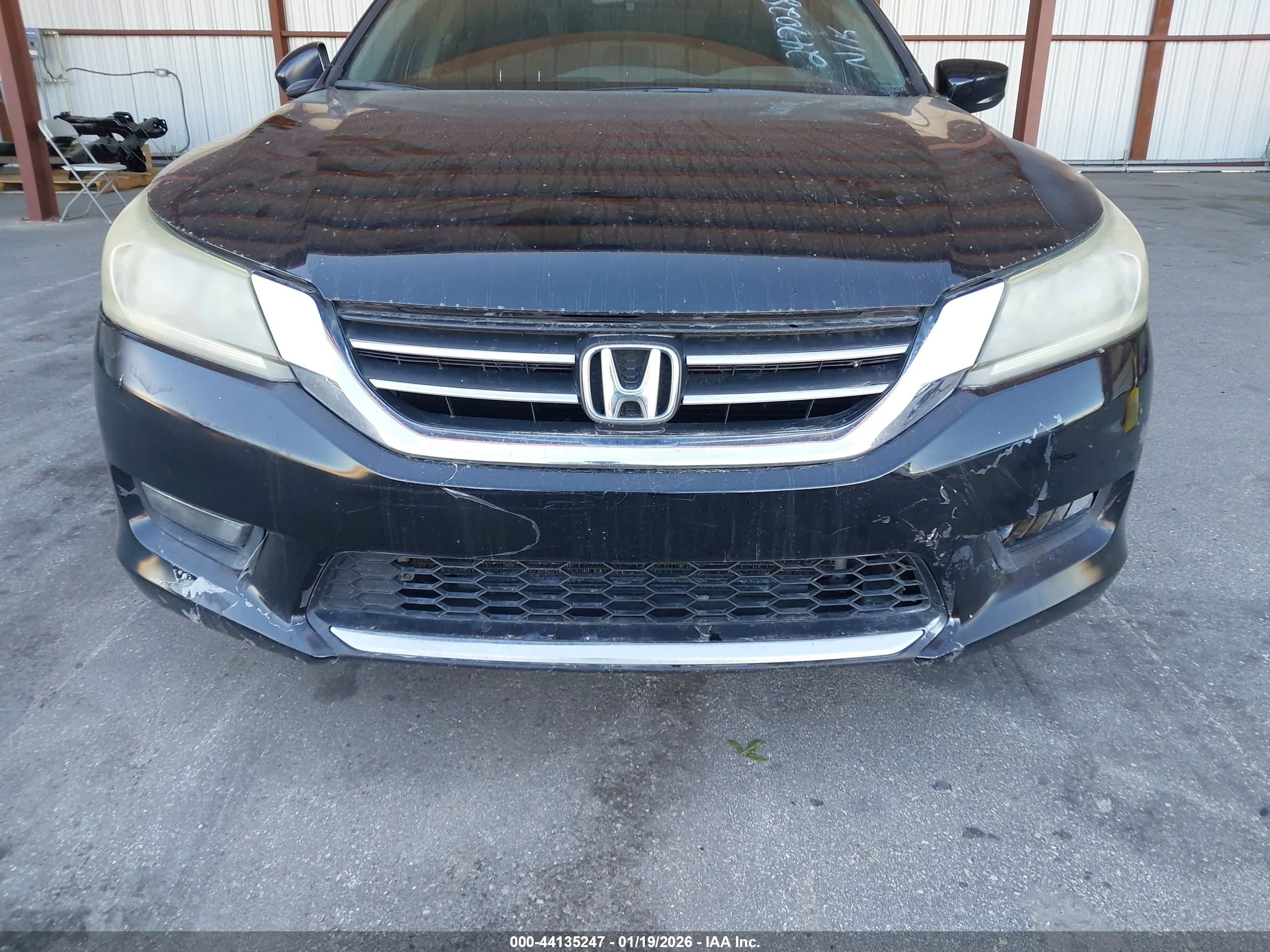 HONDA ACCORD image 6