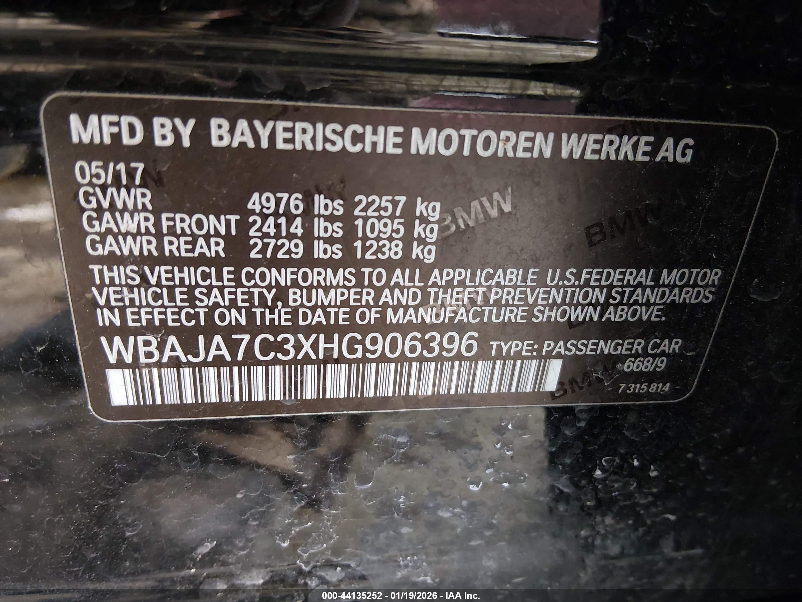 BMW 530I image 9
