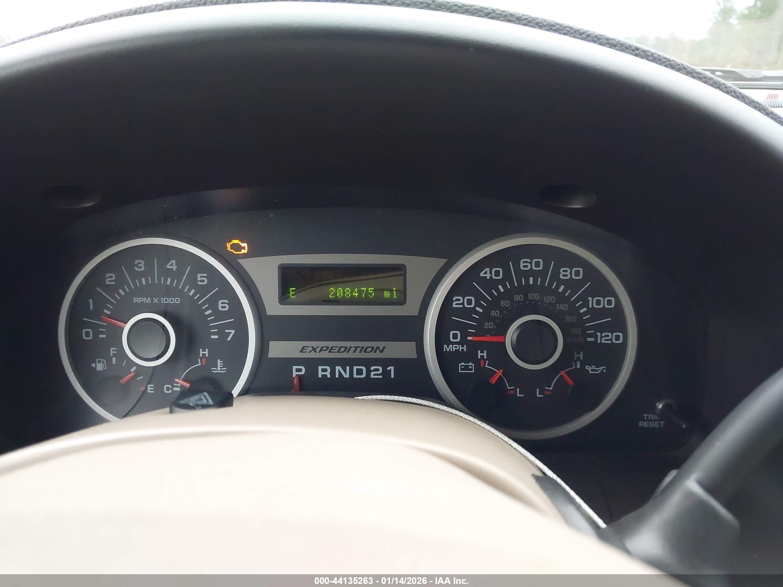 FORD EXPEDITION image 7
