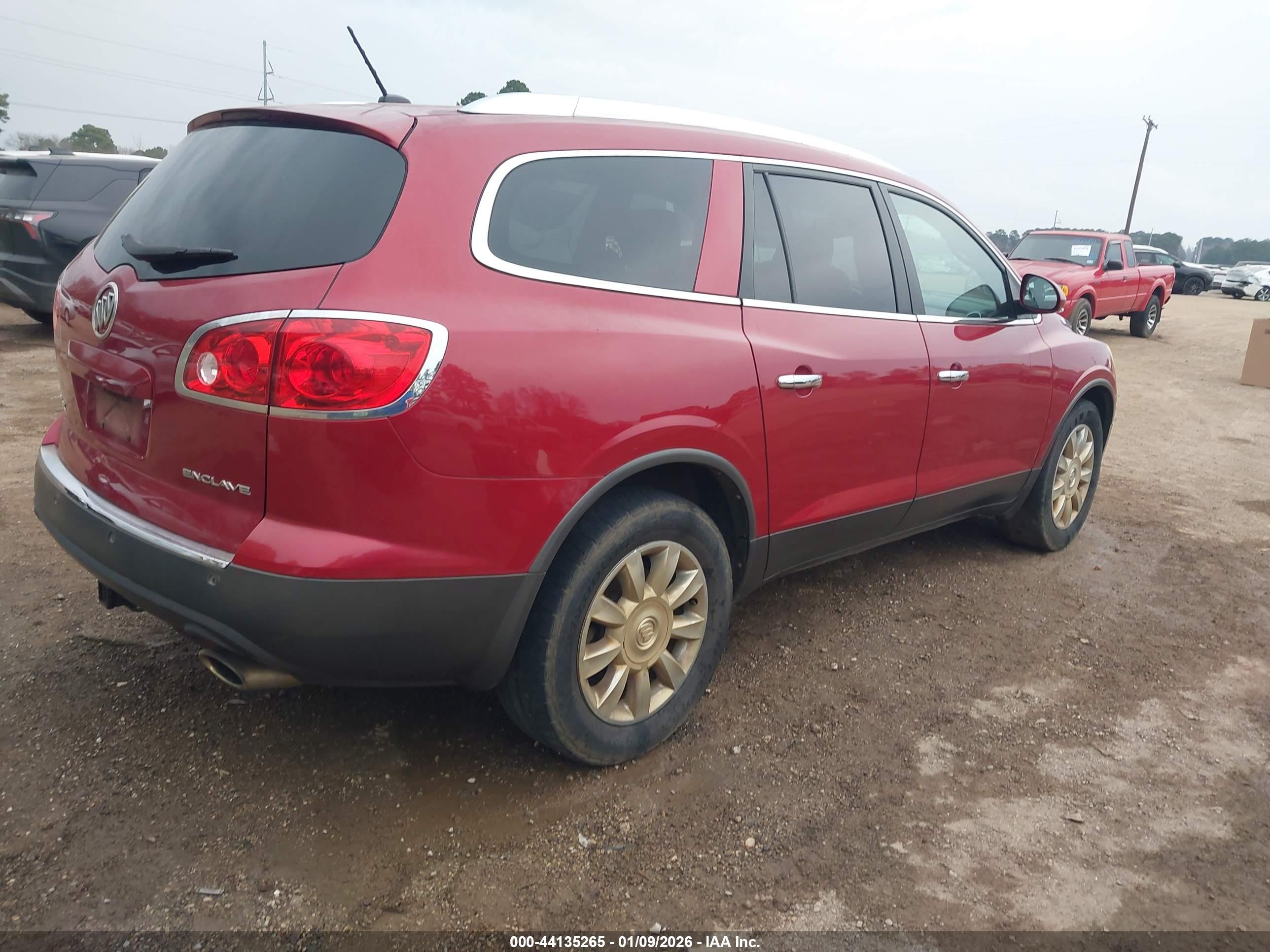 BUICK ENCLAVE image 4