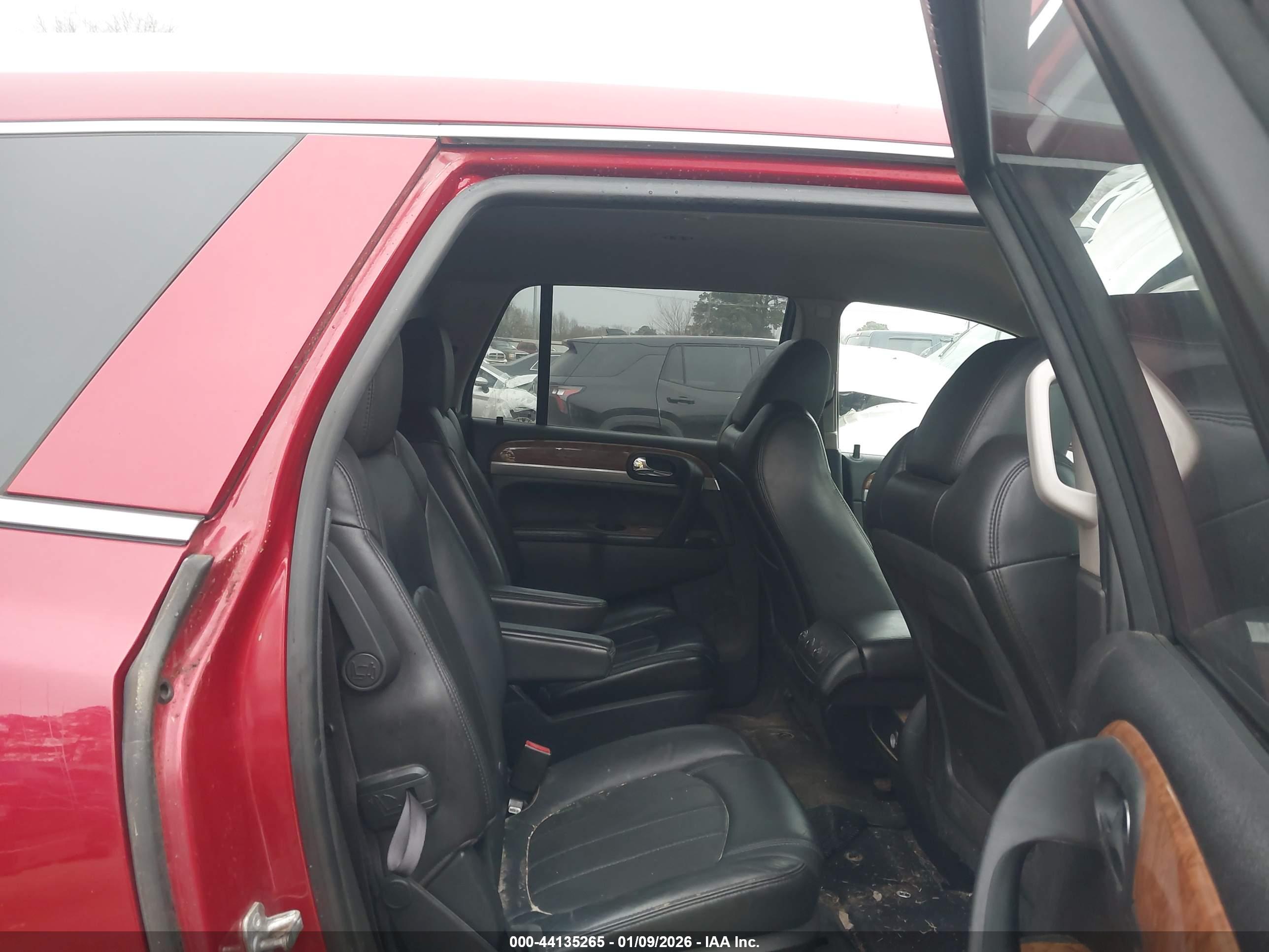 BUICK ENCLAVE image 8