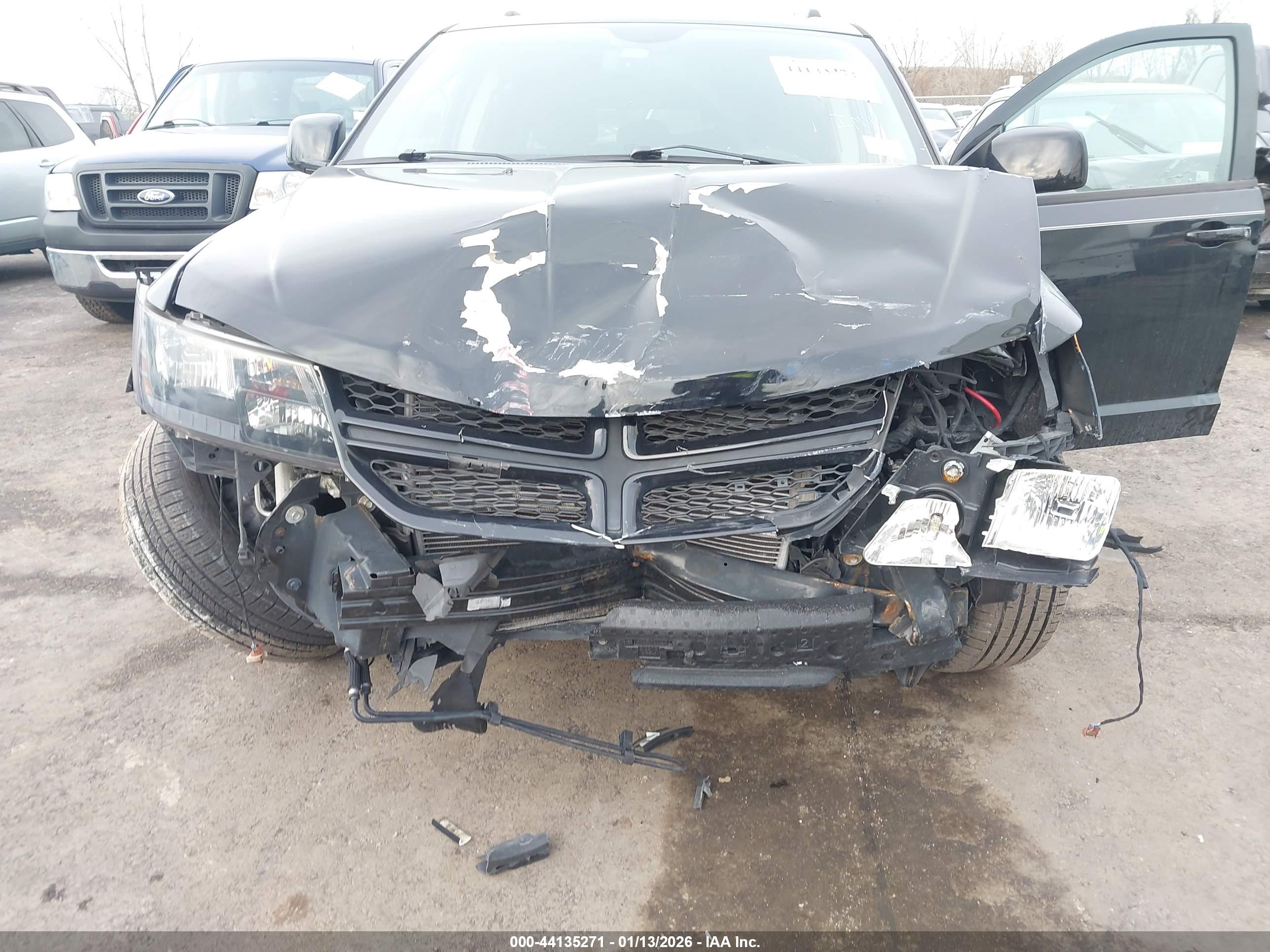 DODGE JOURNEY image 6
