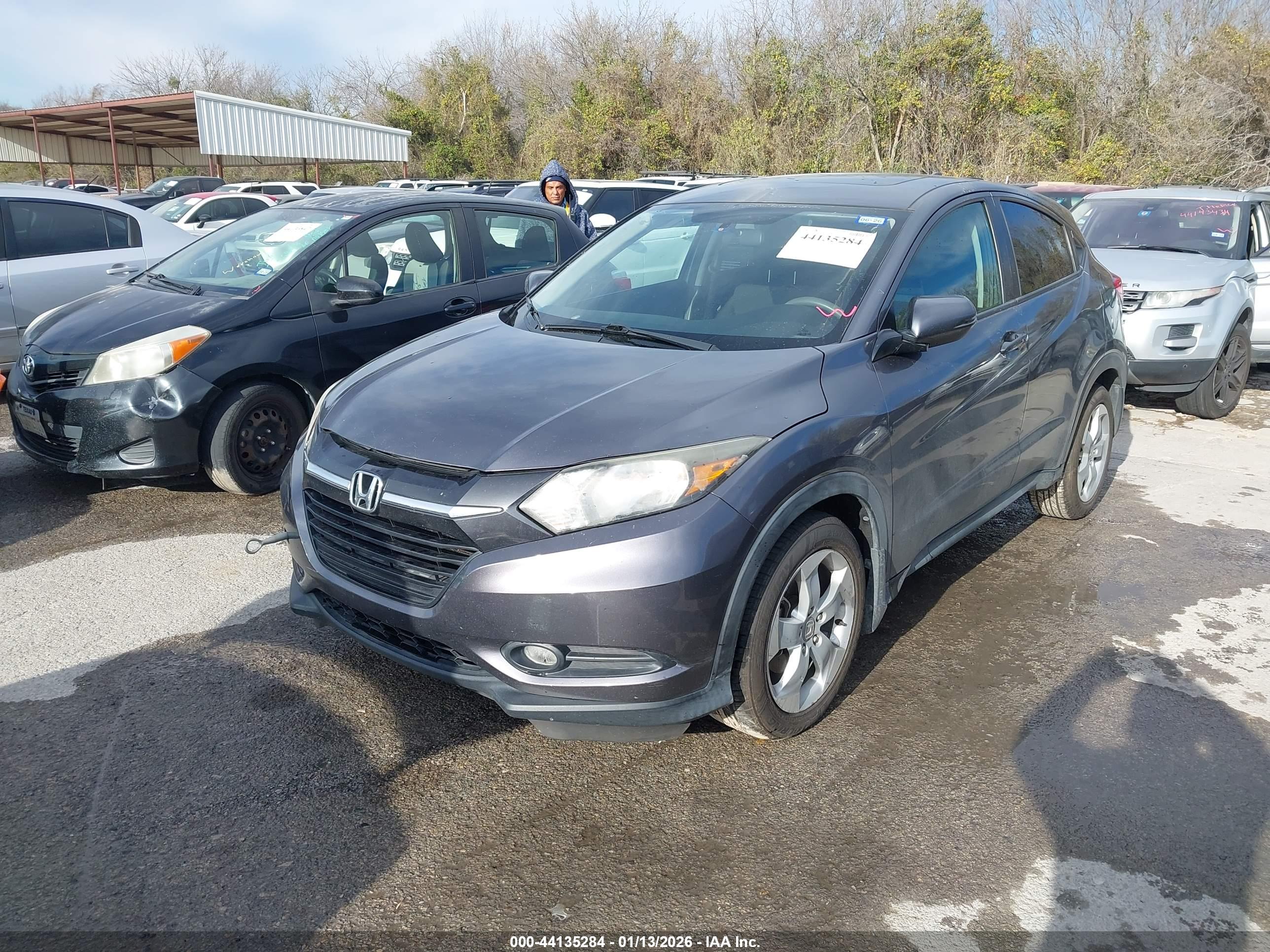 HONDA HR-V image 2
