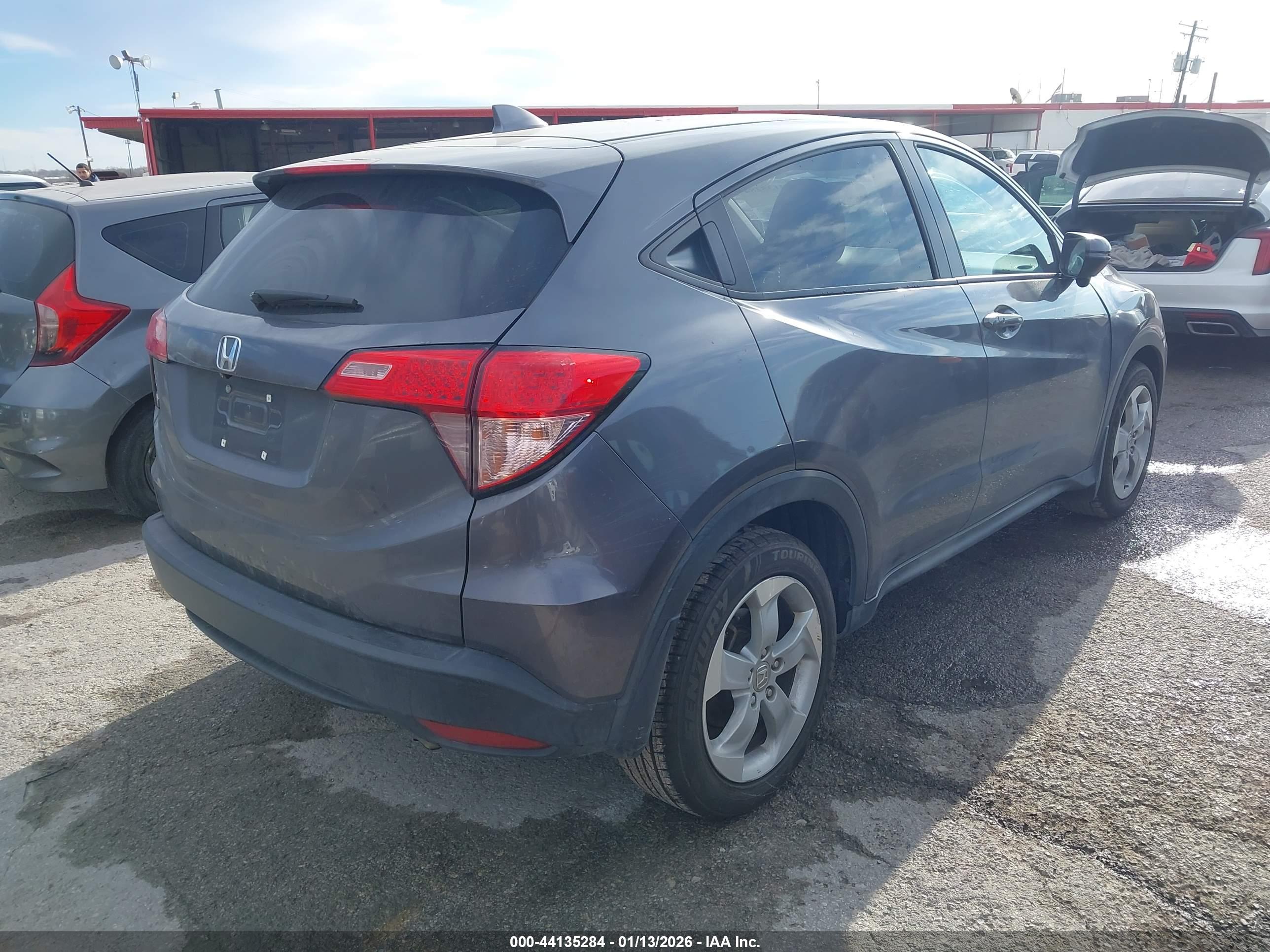 HONDA HR-V image 4