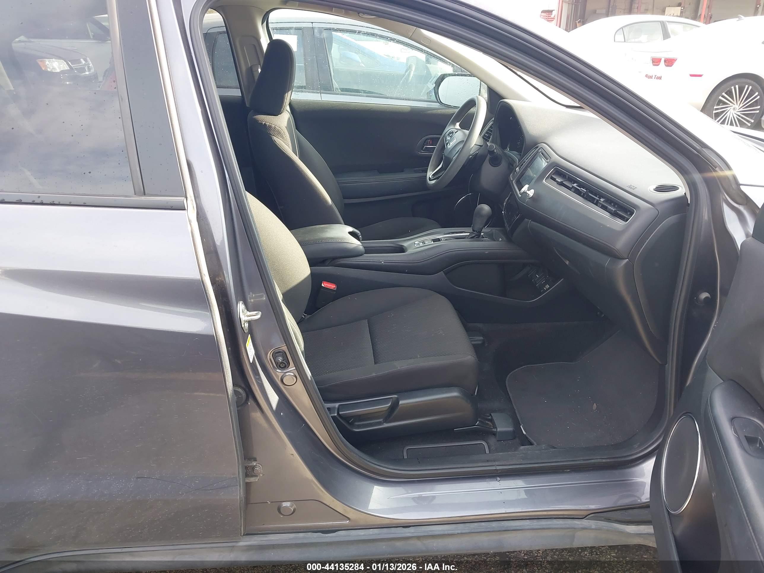 HONDA HR-V image 5