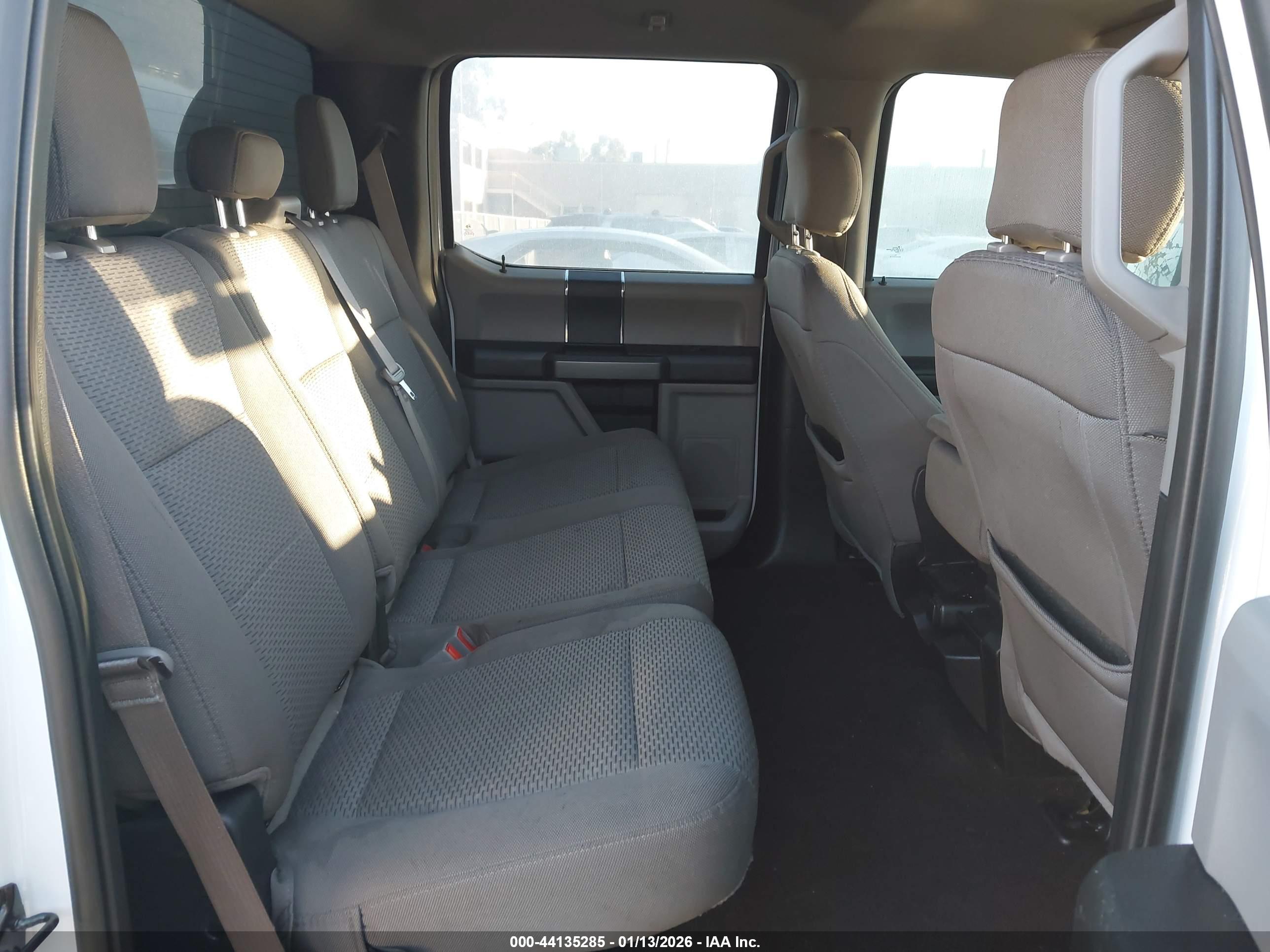 FORD F-150 image 8