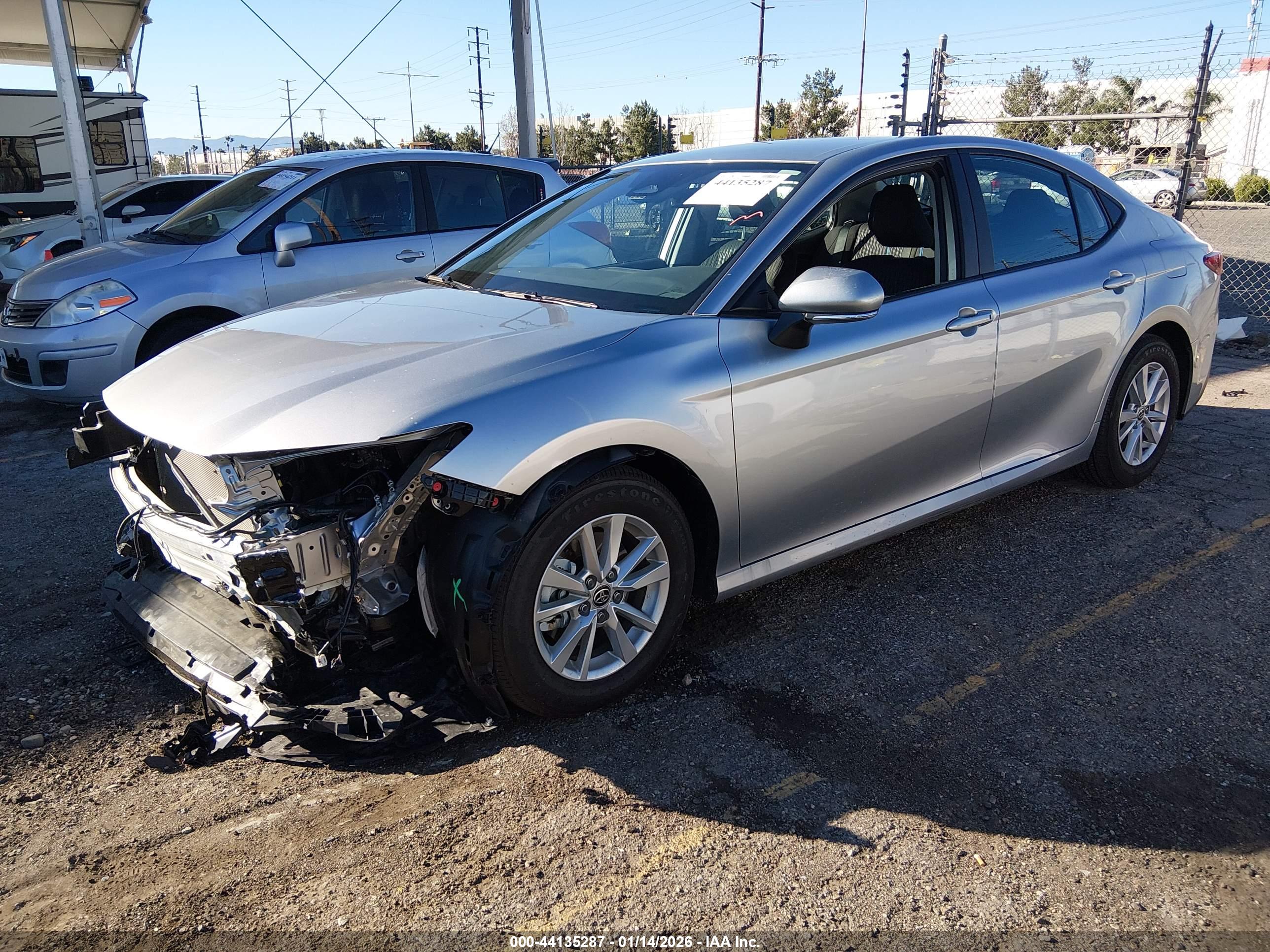 TOYOTA CAMRY image 2