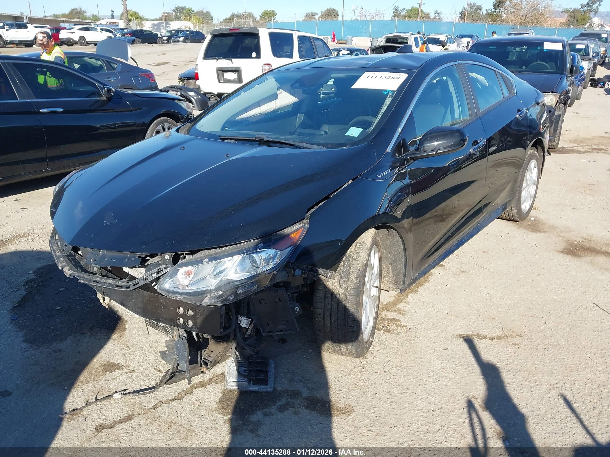 CHEVROLET VOLT image 2