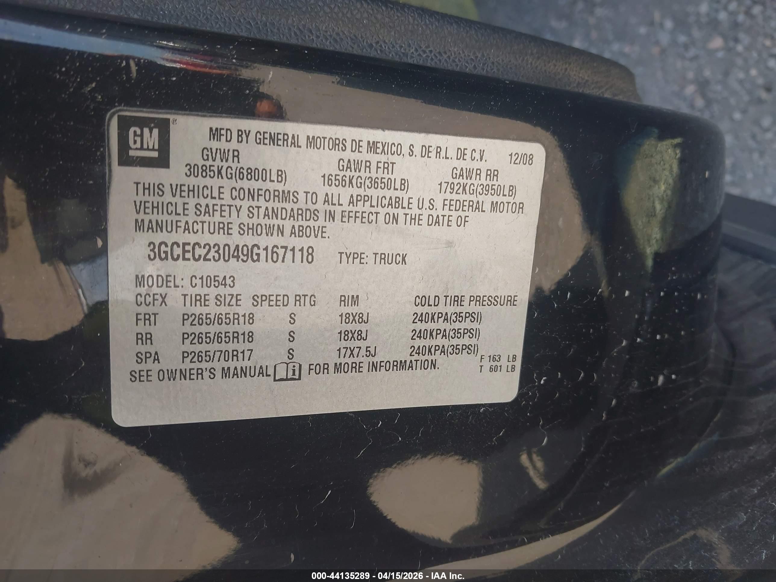 CHEVROLET SILVERADO image 9
