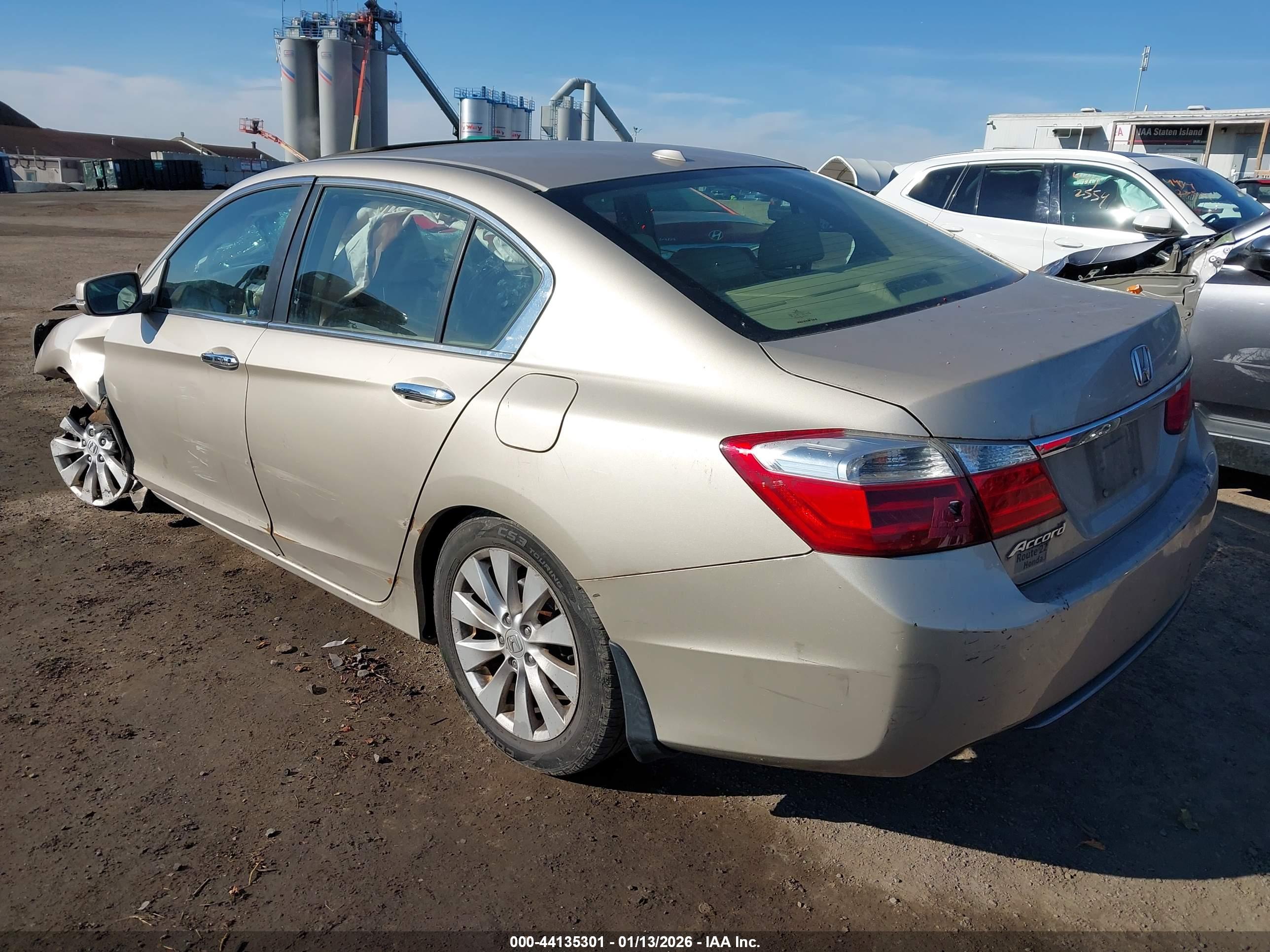 HONDA ACCORD image 3
