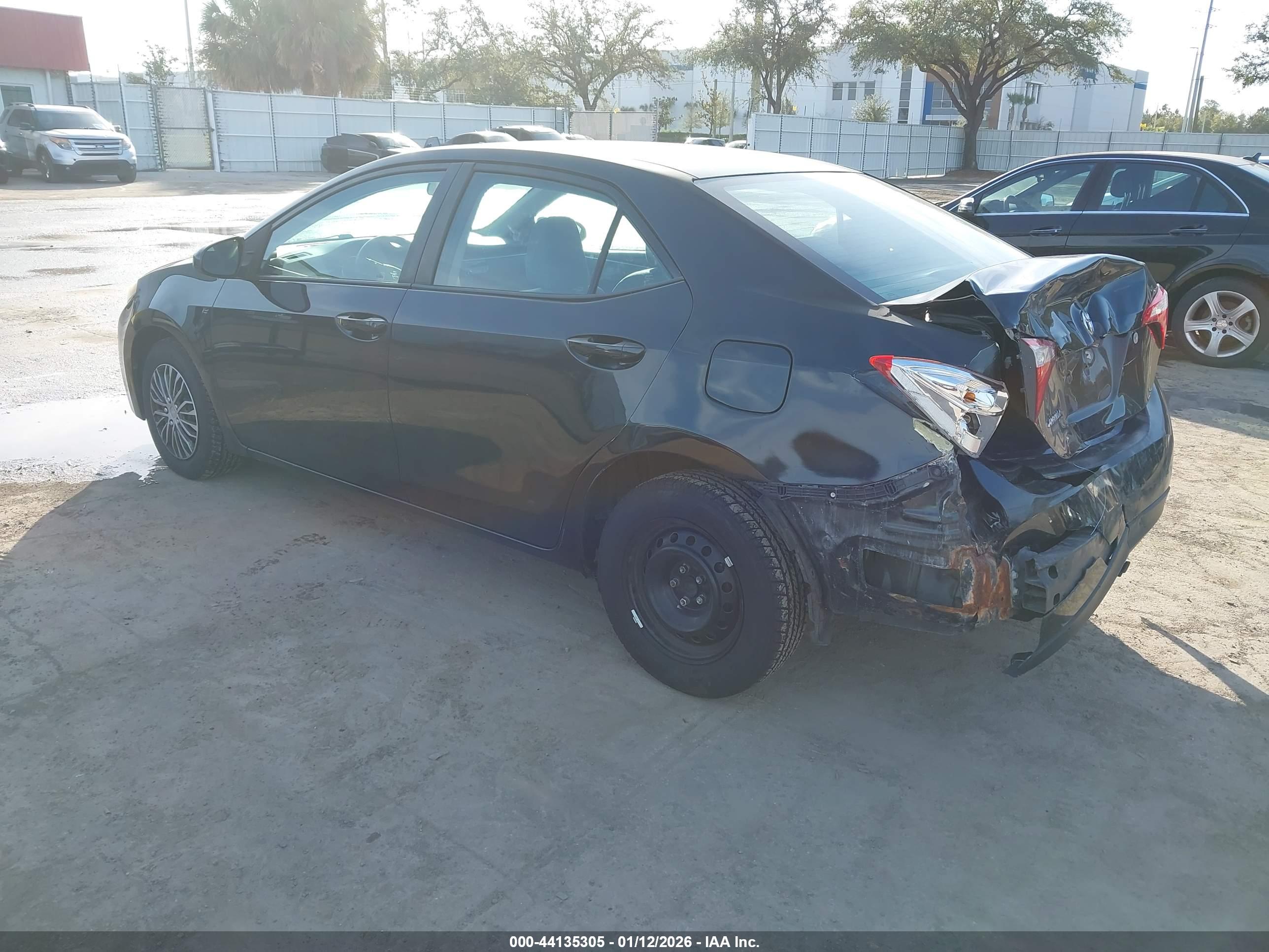 TOYOTA COROLLA image 3