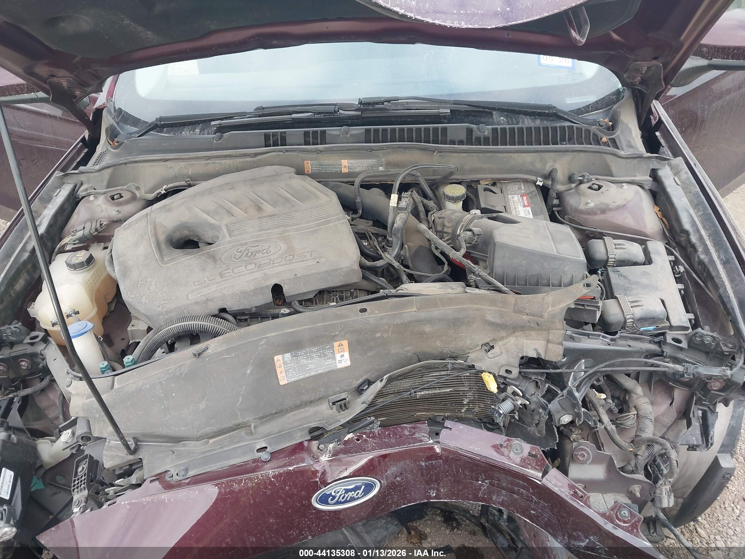 FORD FUSION image 10