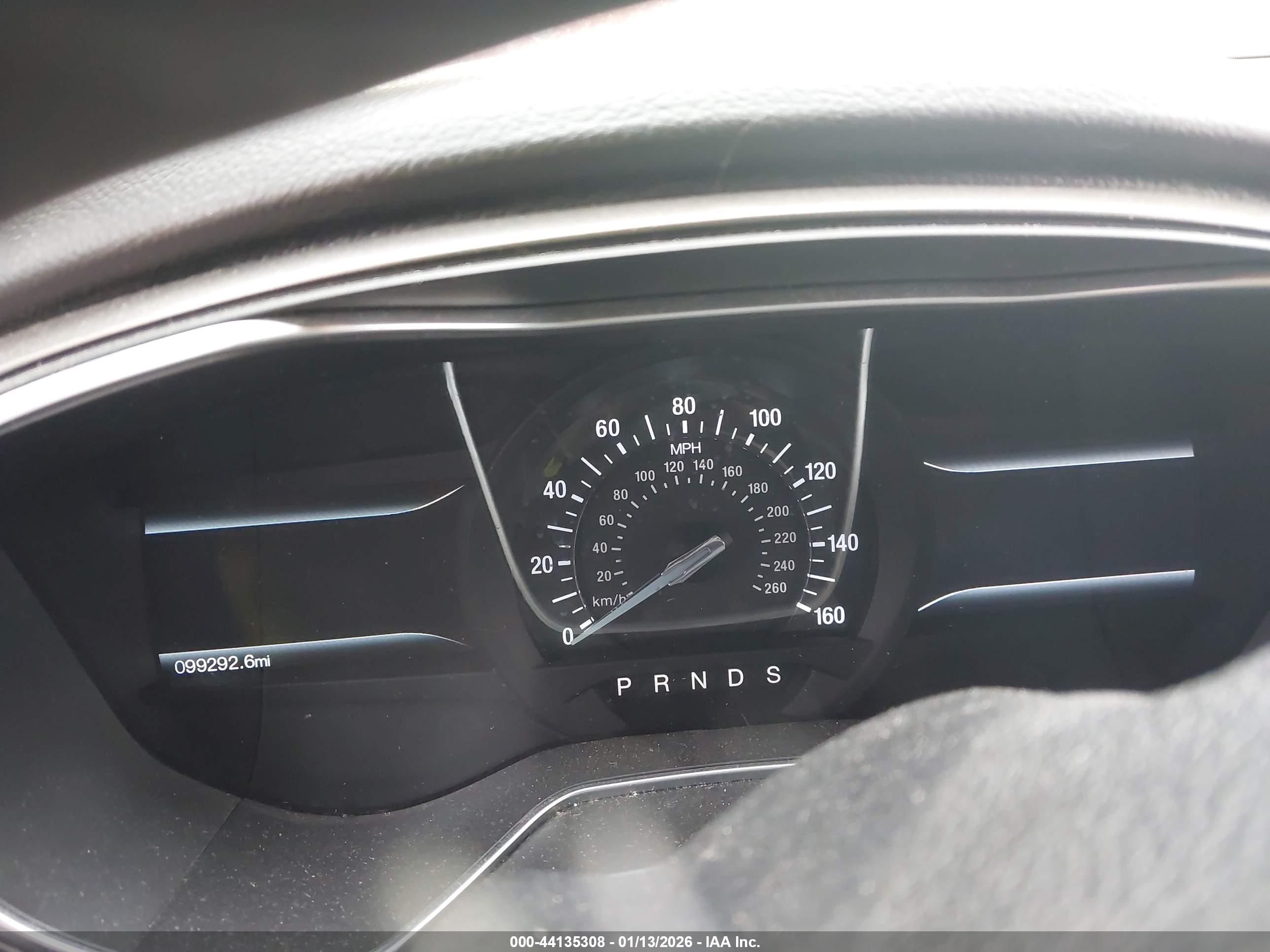 FORD FUSION image 7