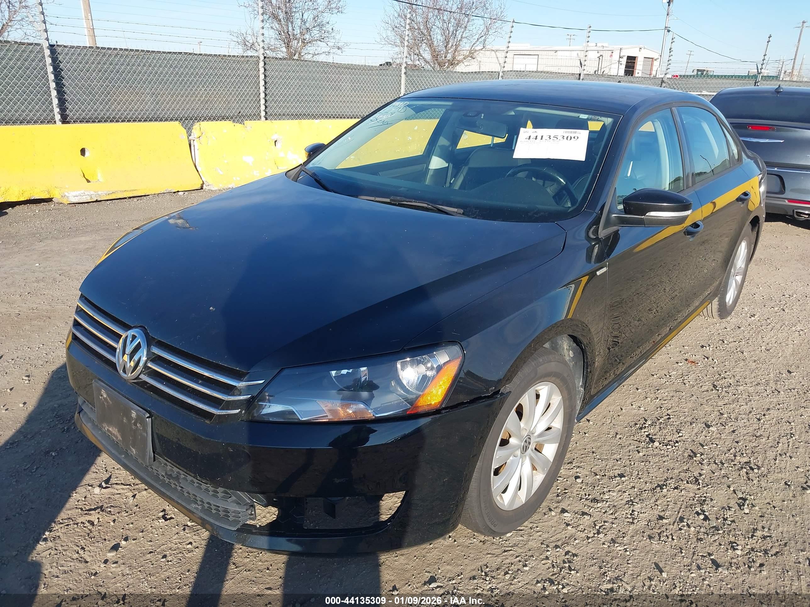 VOLKSWAGEN PASSAT image 6
