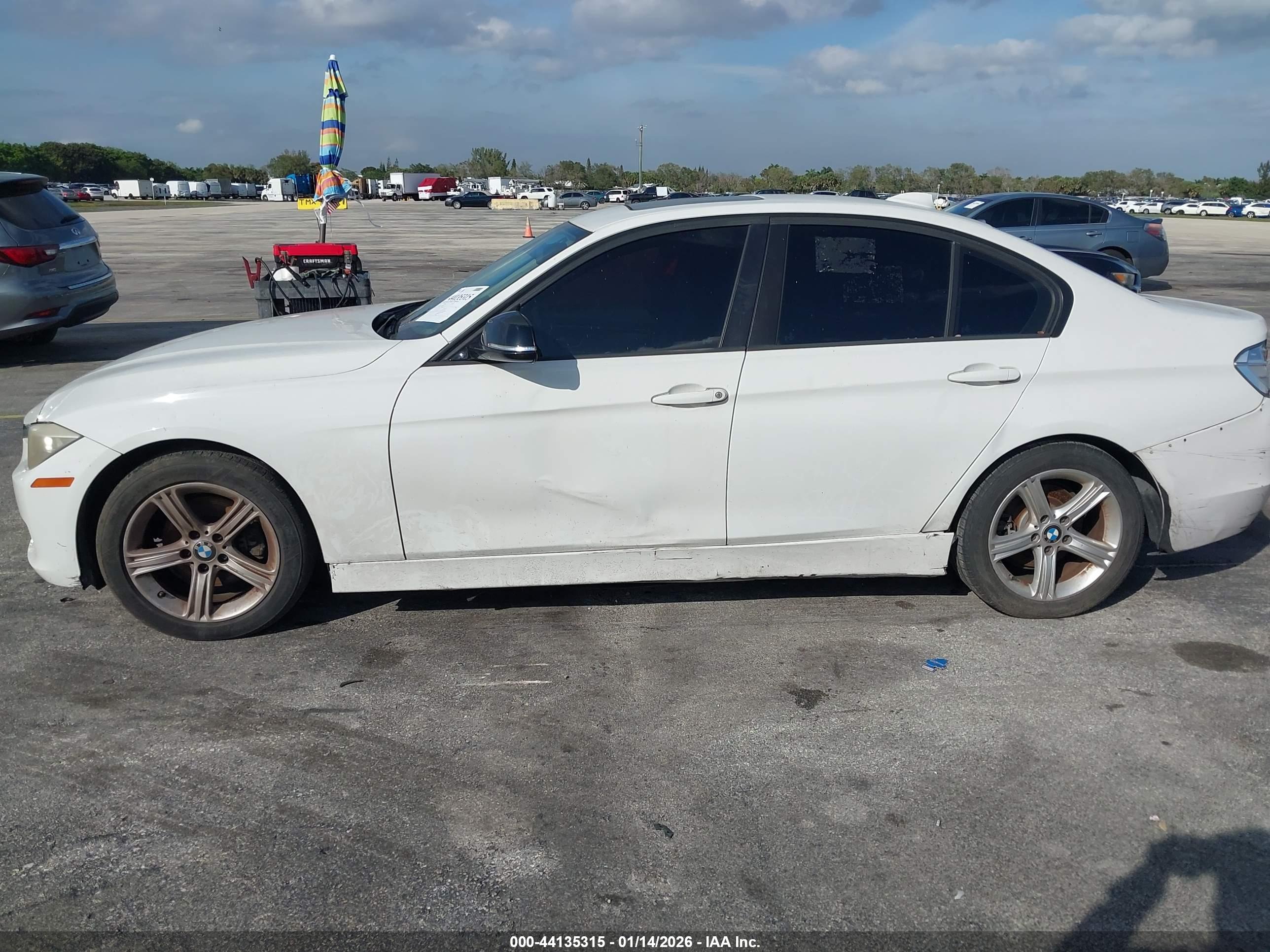 BMW 328I image 6