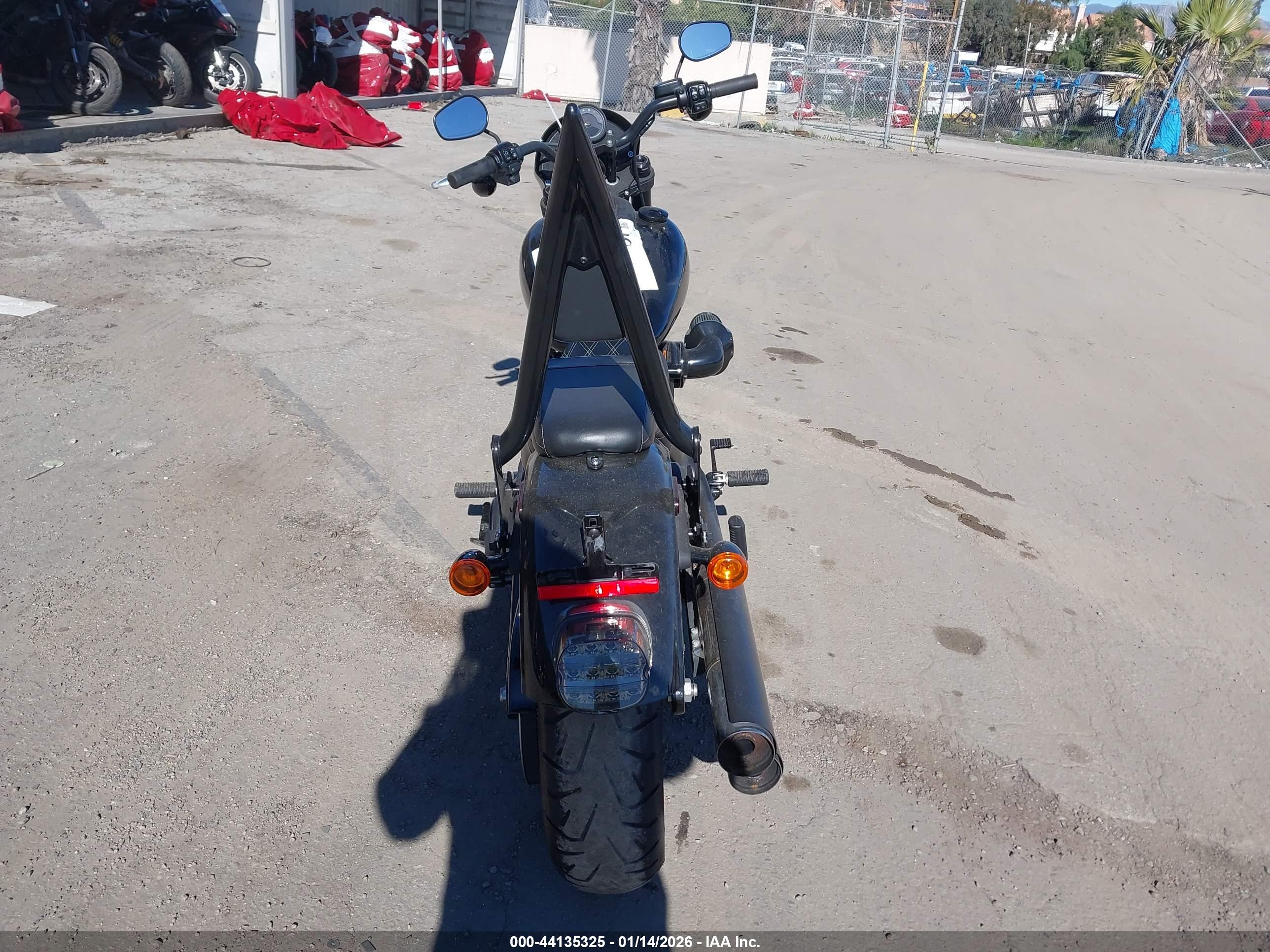 HARLEY-DAVIDSON FXLRS image 6