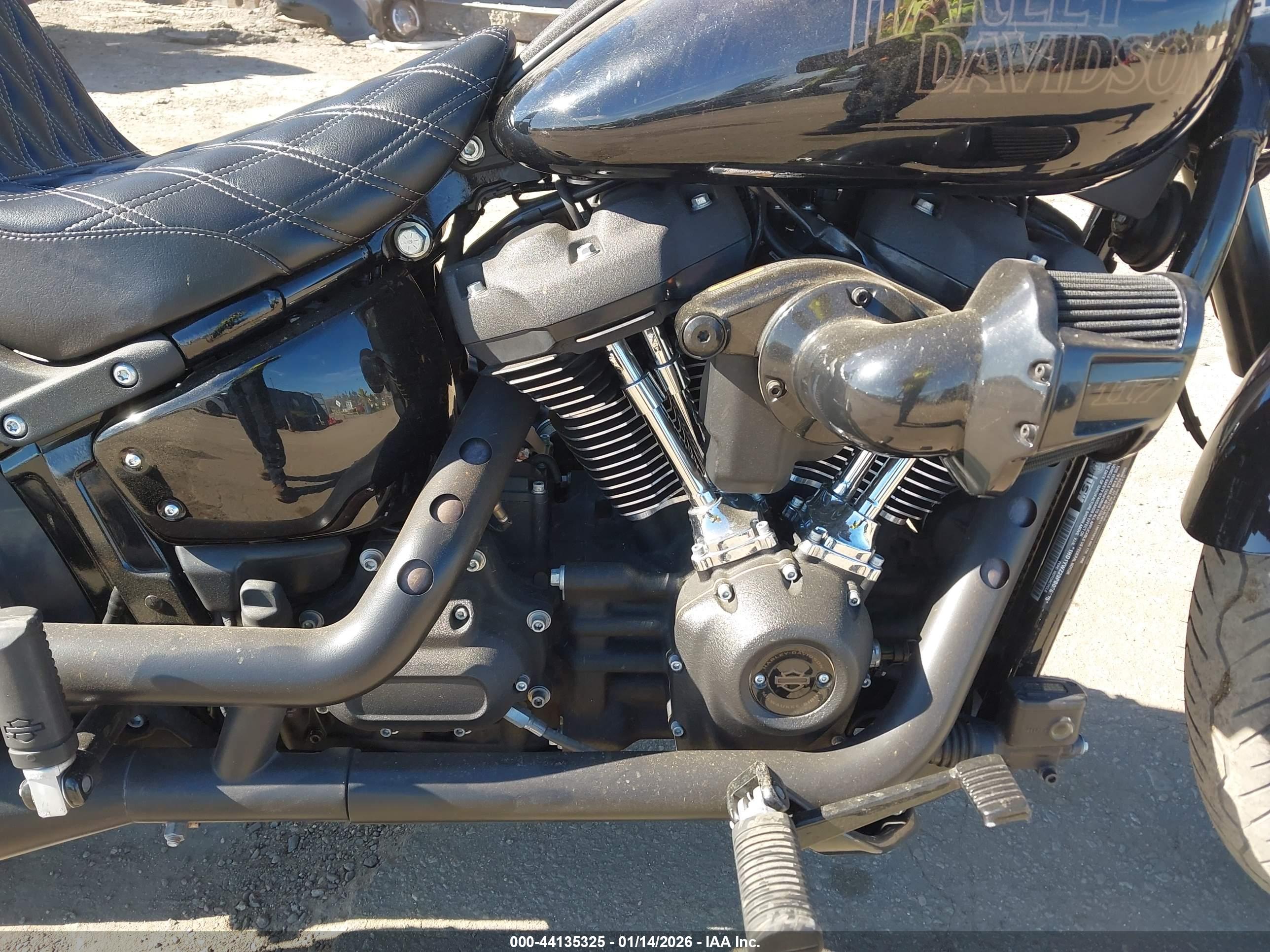 HARLEY-DAVIDSON FXLRS image 8