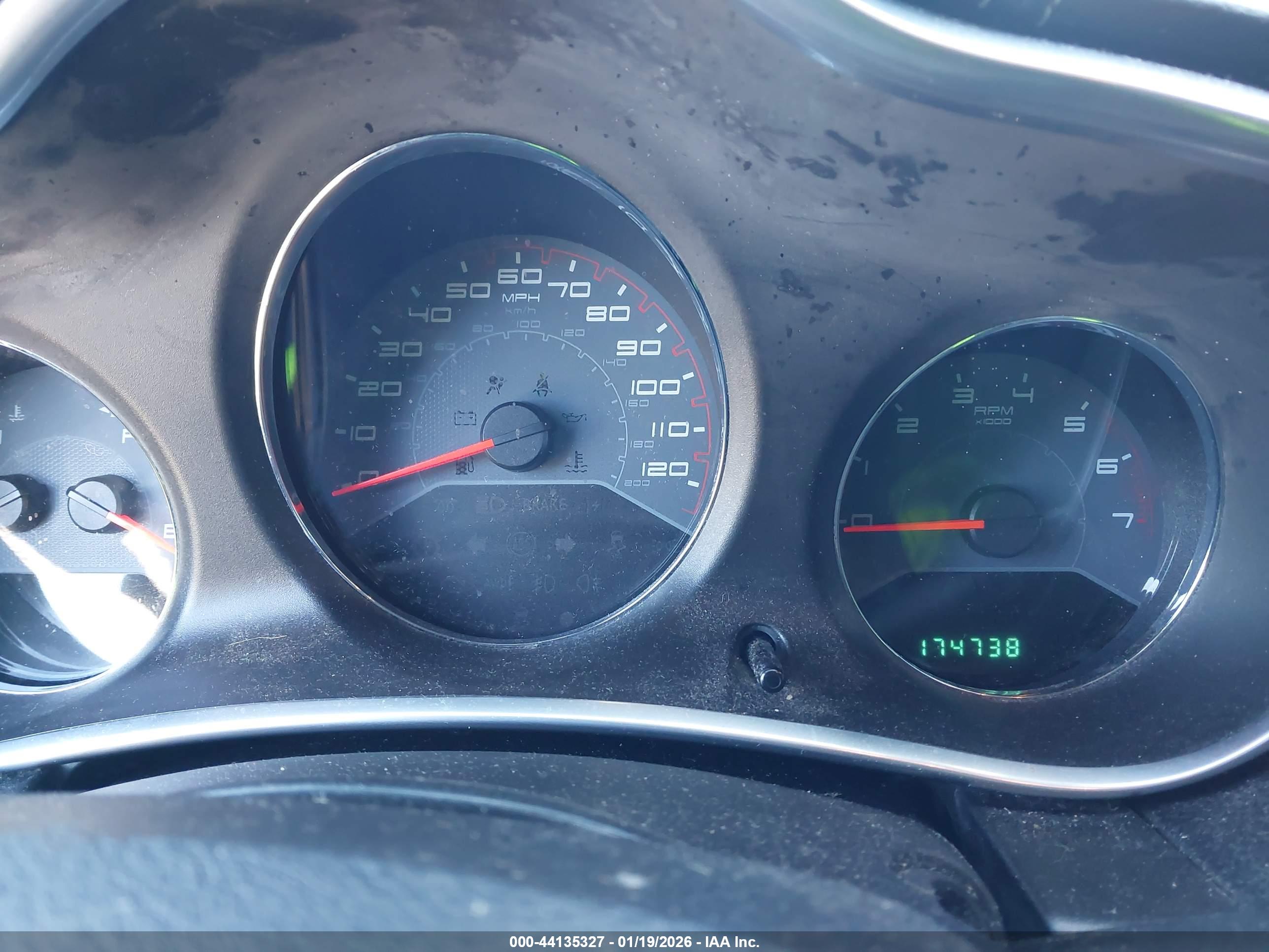 DODGE AVENGER image 7