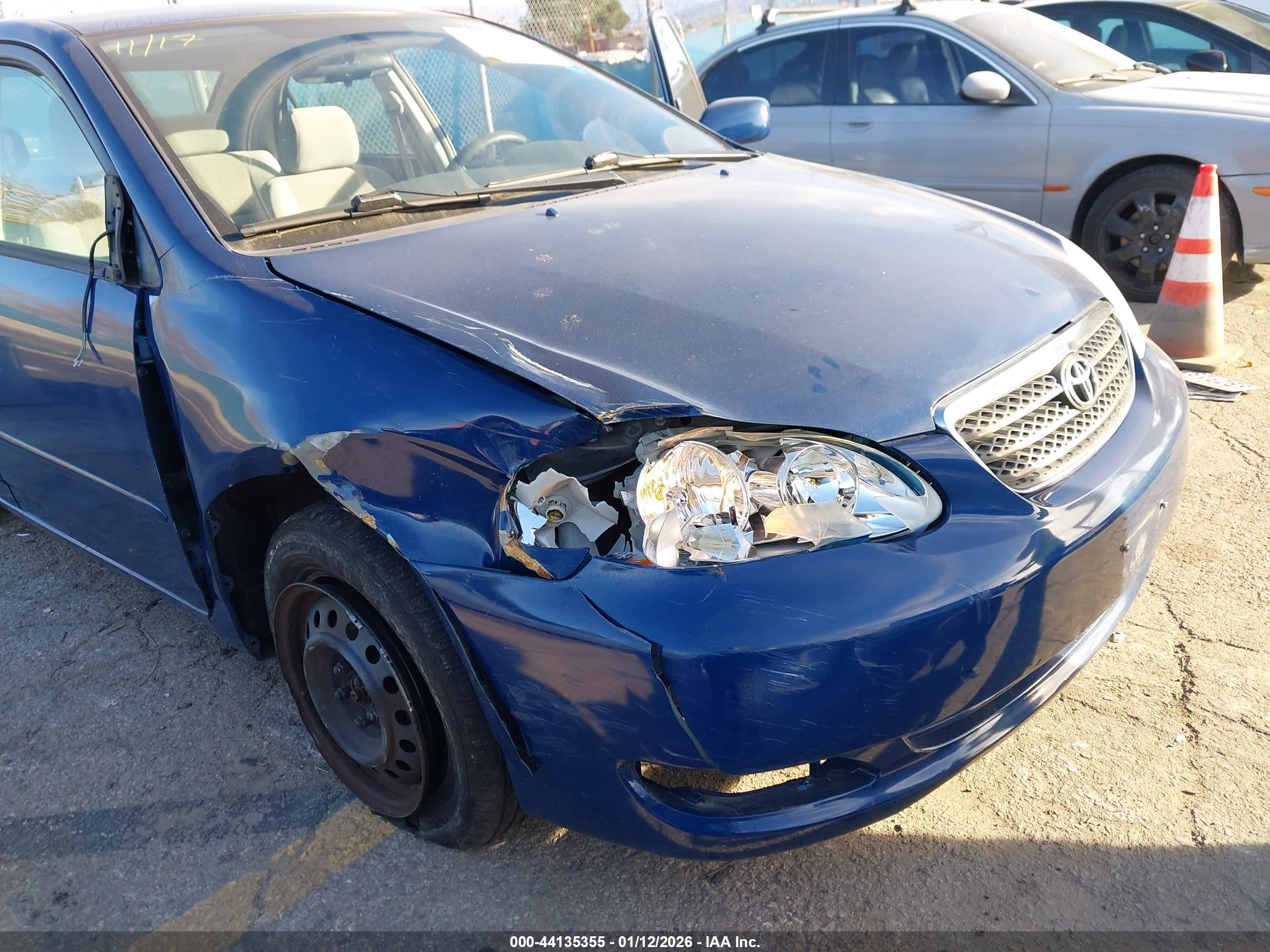TOYOTA COROLLA image 6