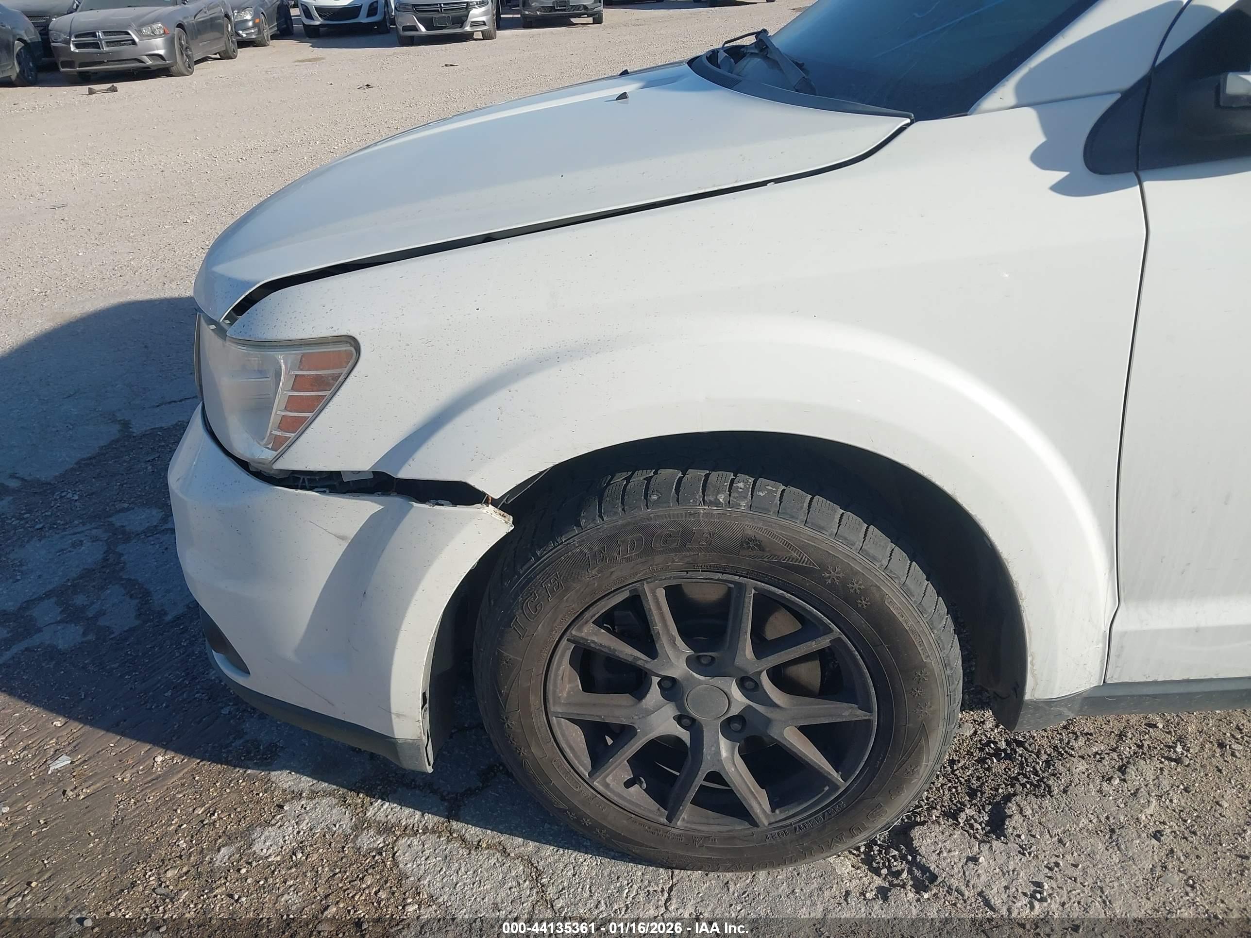 DODGE JOURNEY image 6