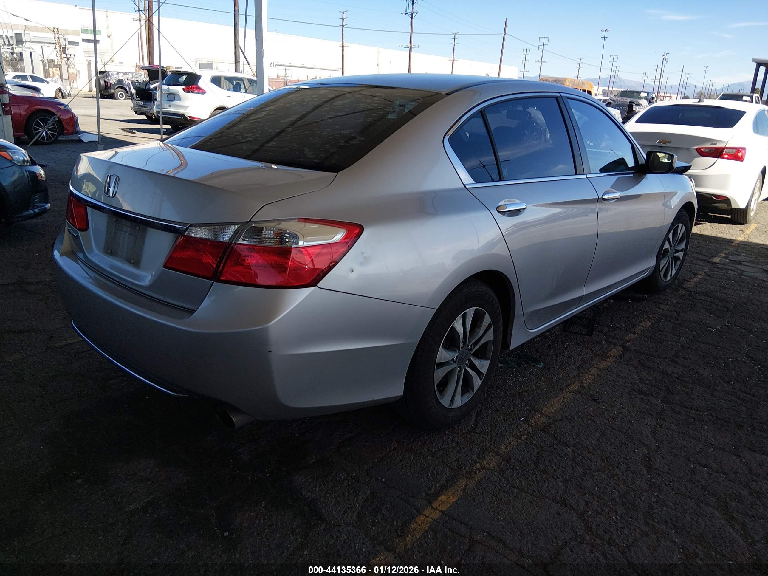 HONDA ACCORD image 4