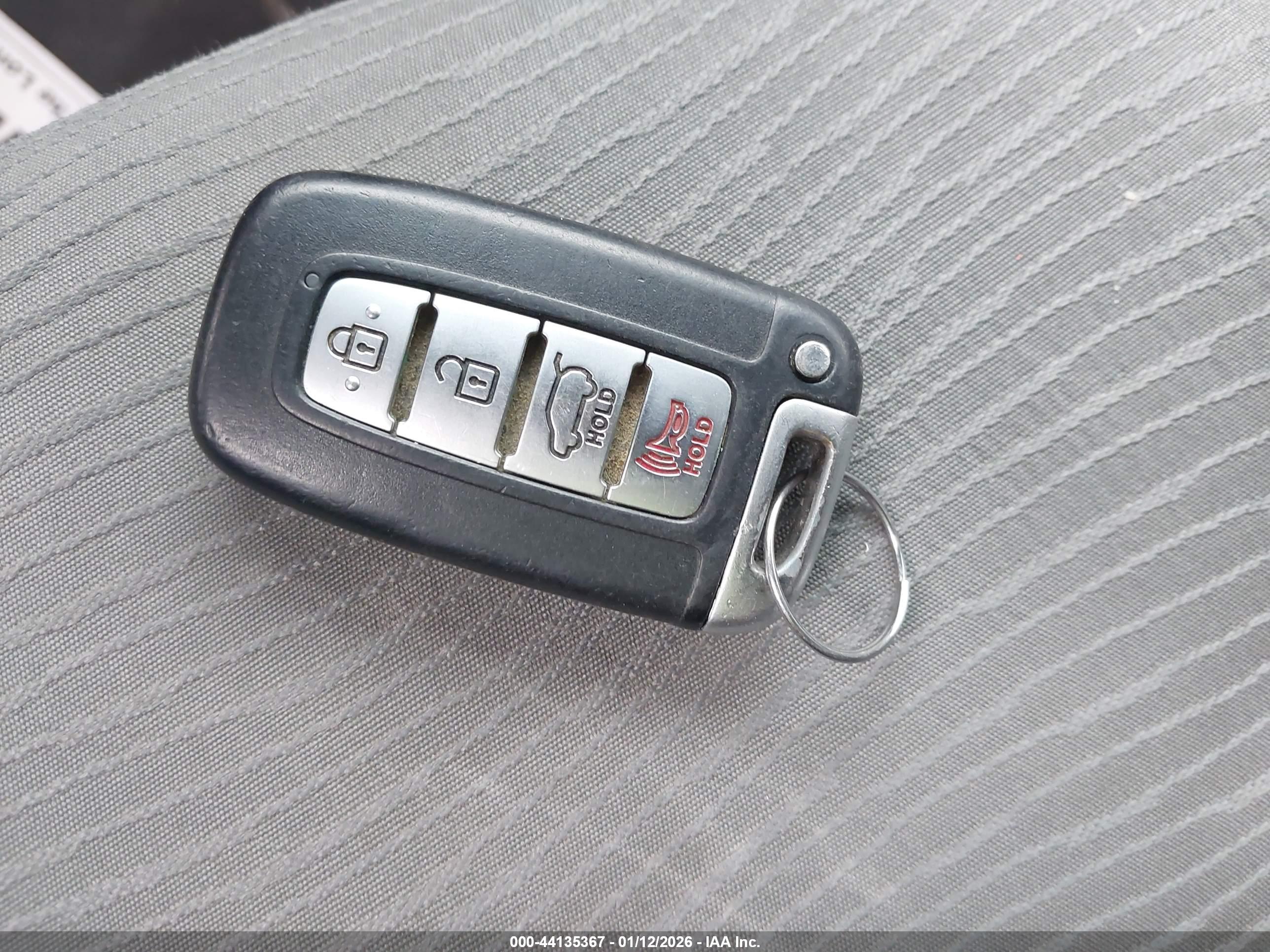 HYUNDAI SONATA image 11