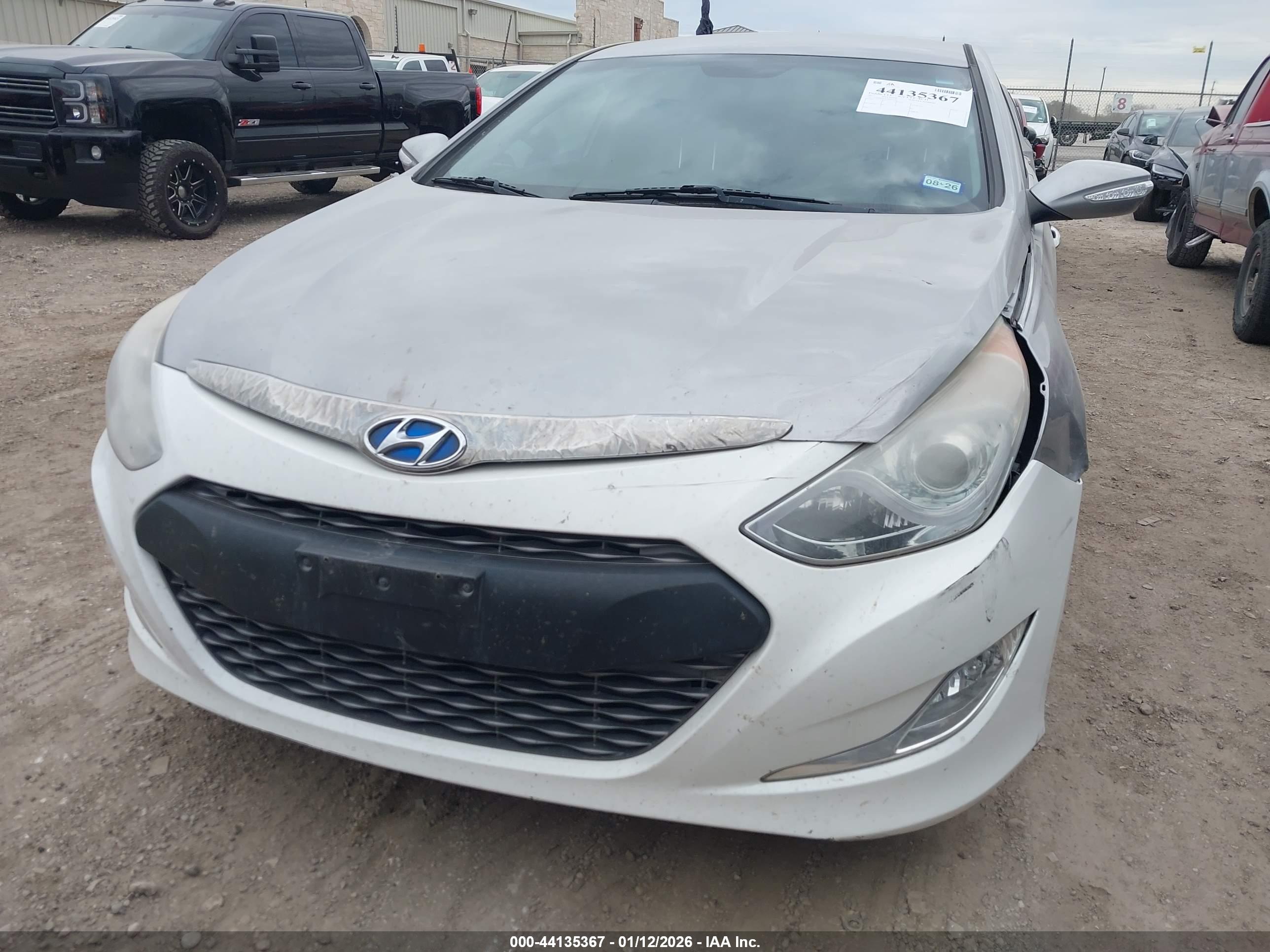 HYUNDAI SONATA image 6