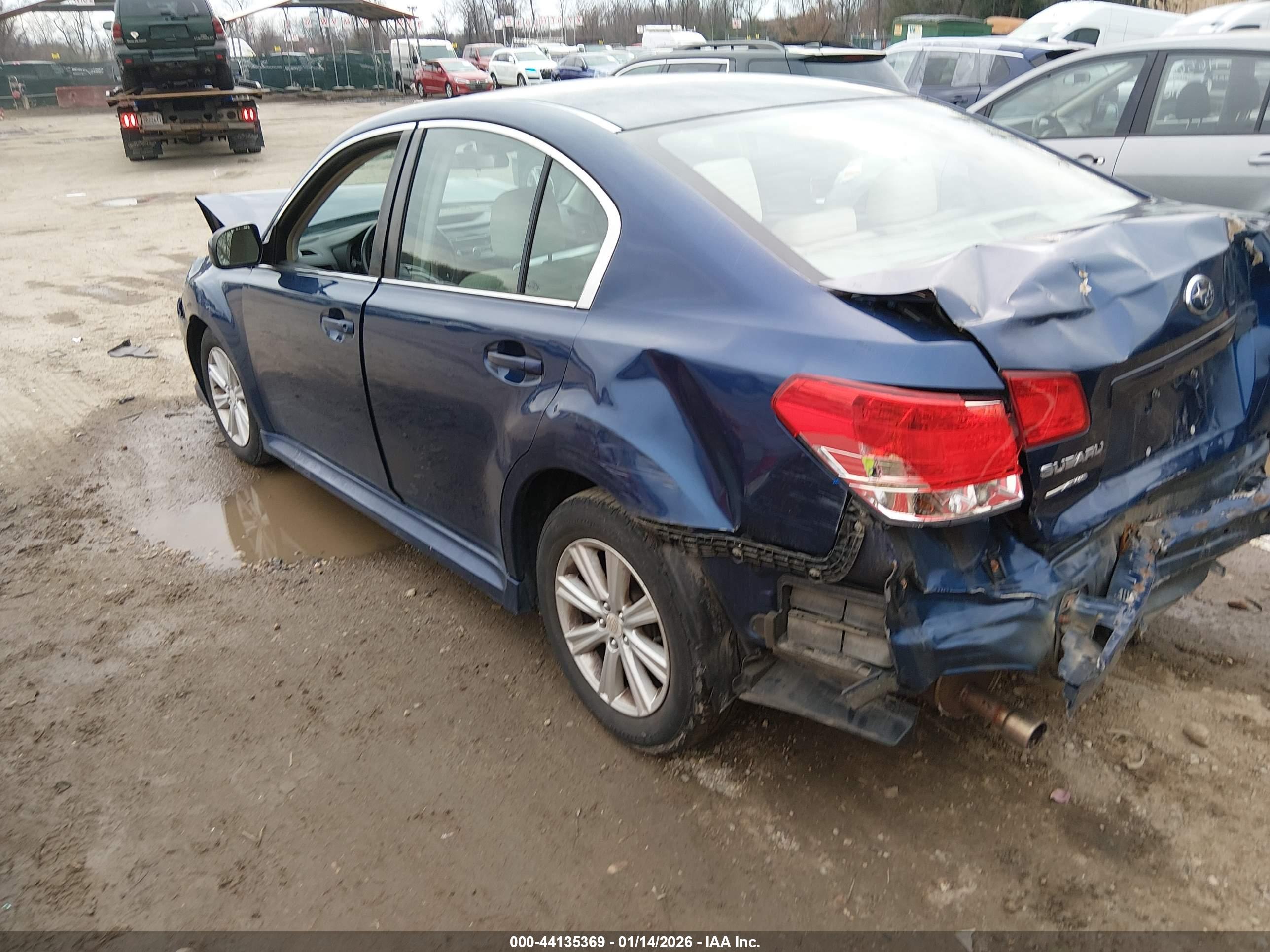SUBARU LEGACY image 3