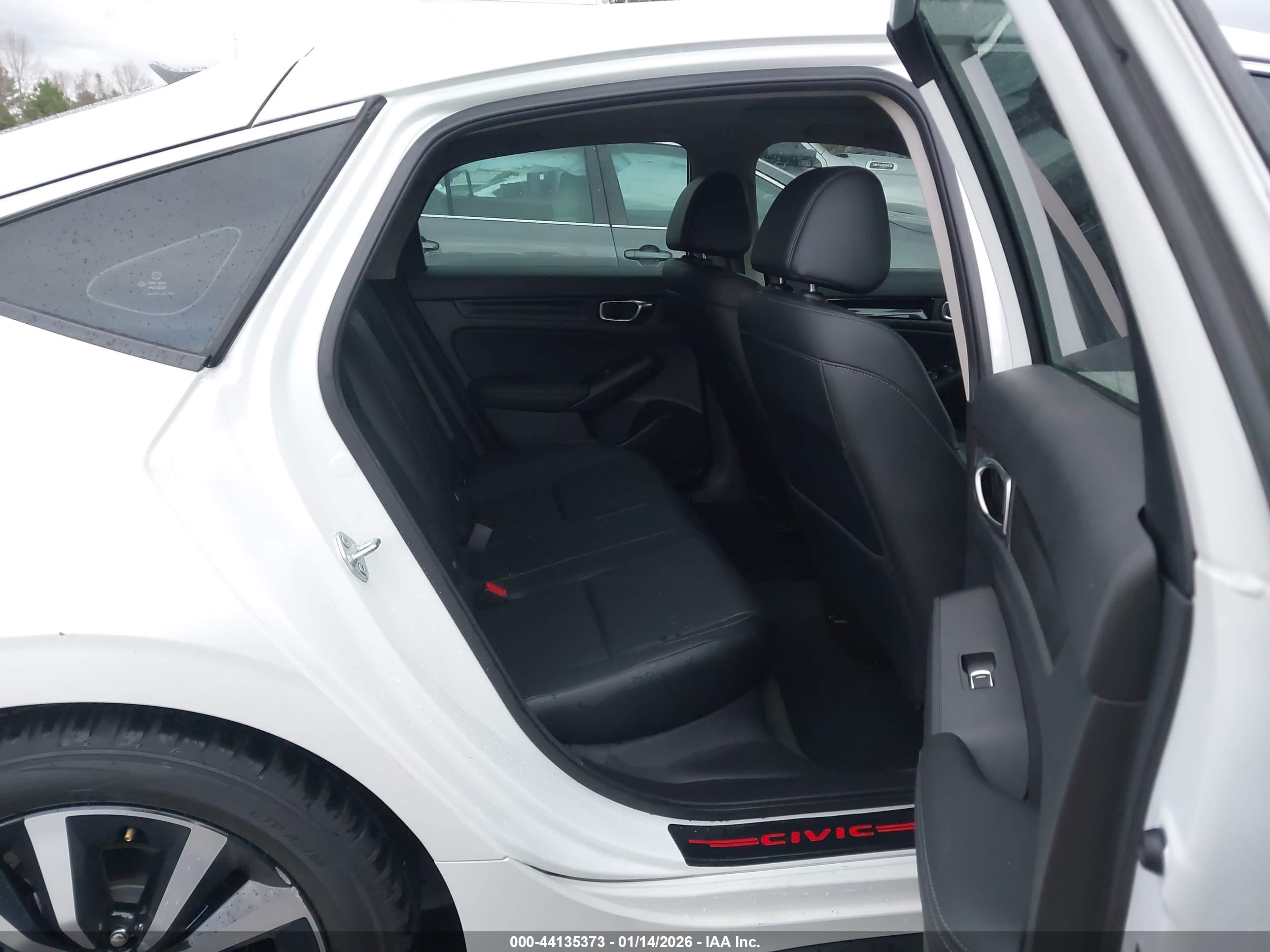 HONDA CIVIC image 8