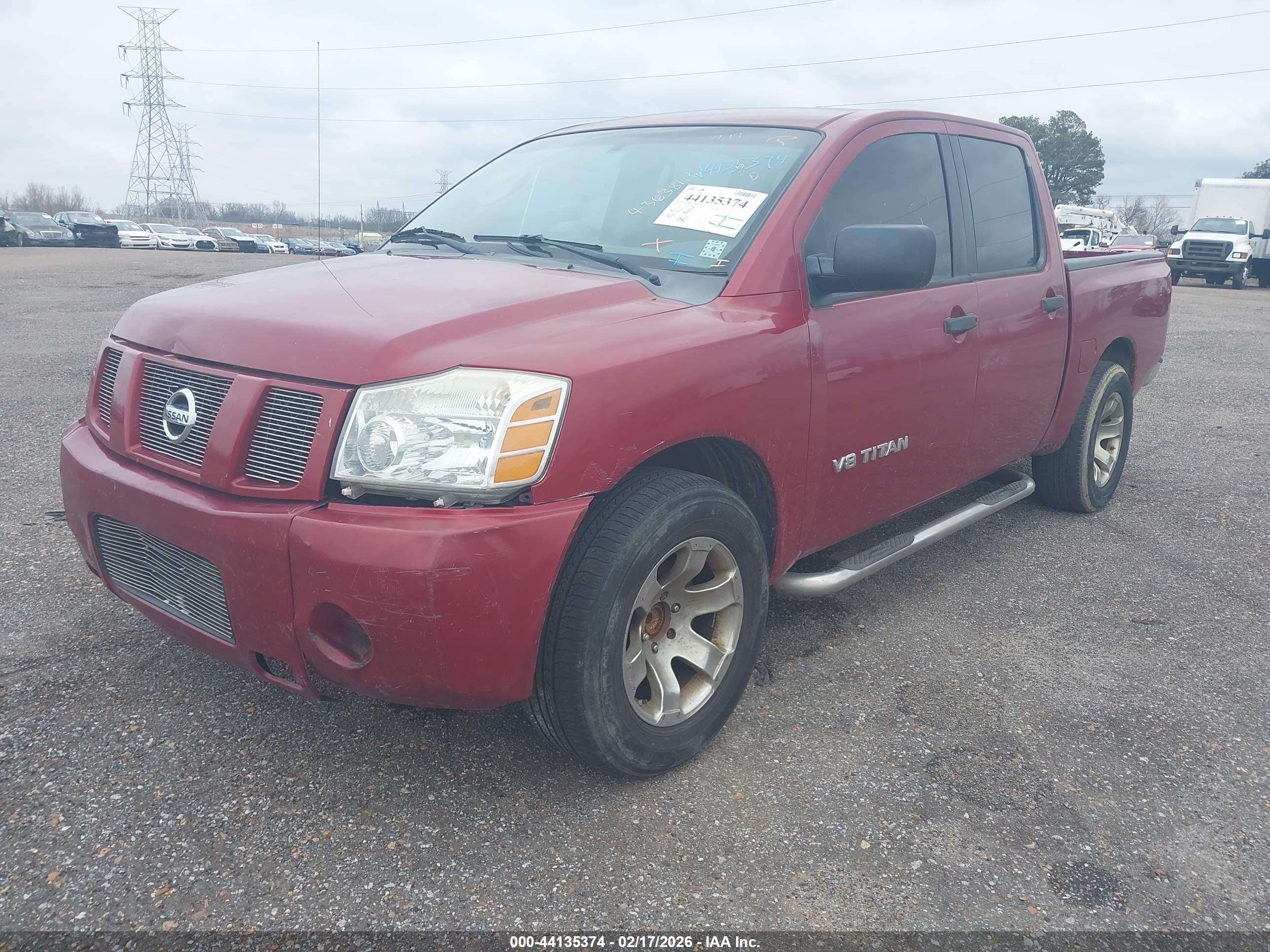 NISSAN TITAN image 2