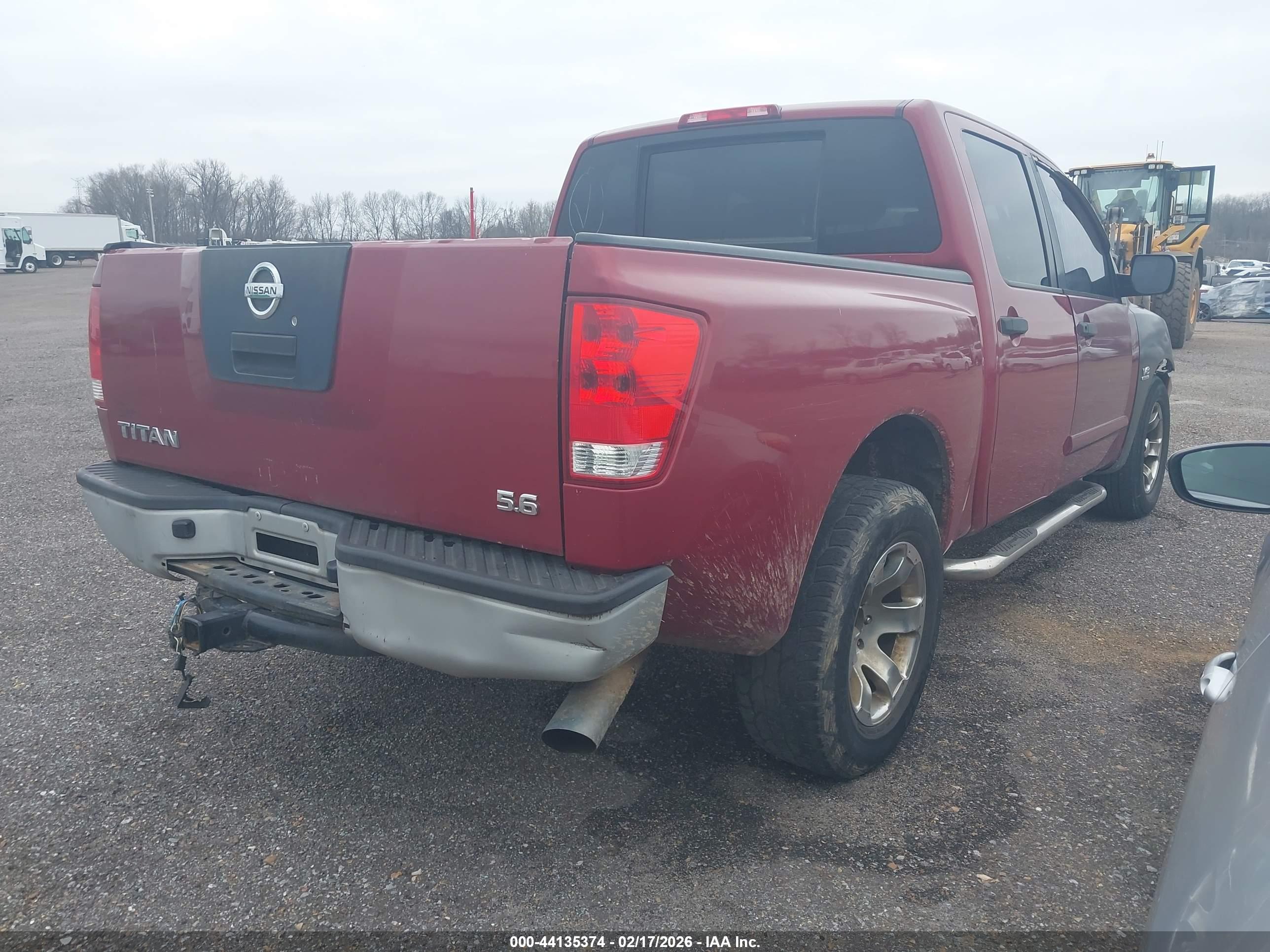 NISSAN TITAN image 4