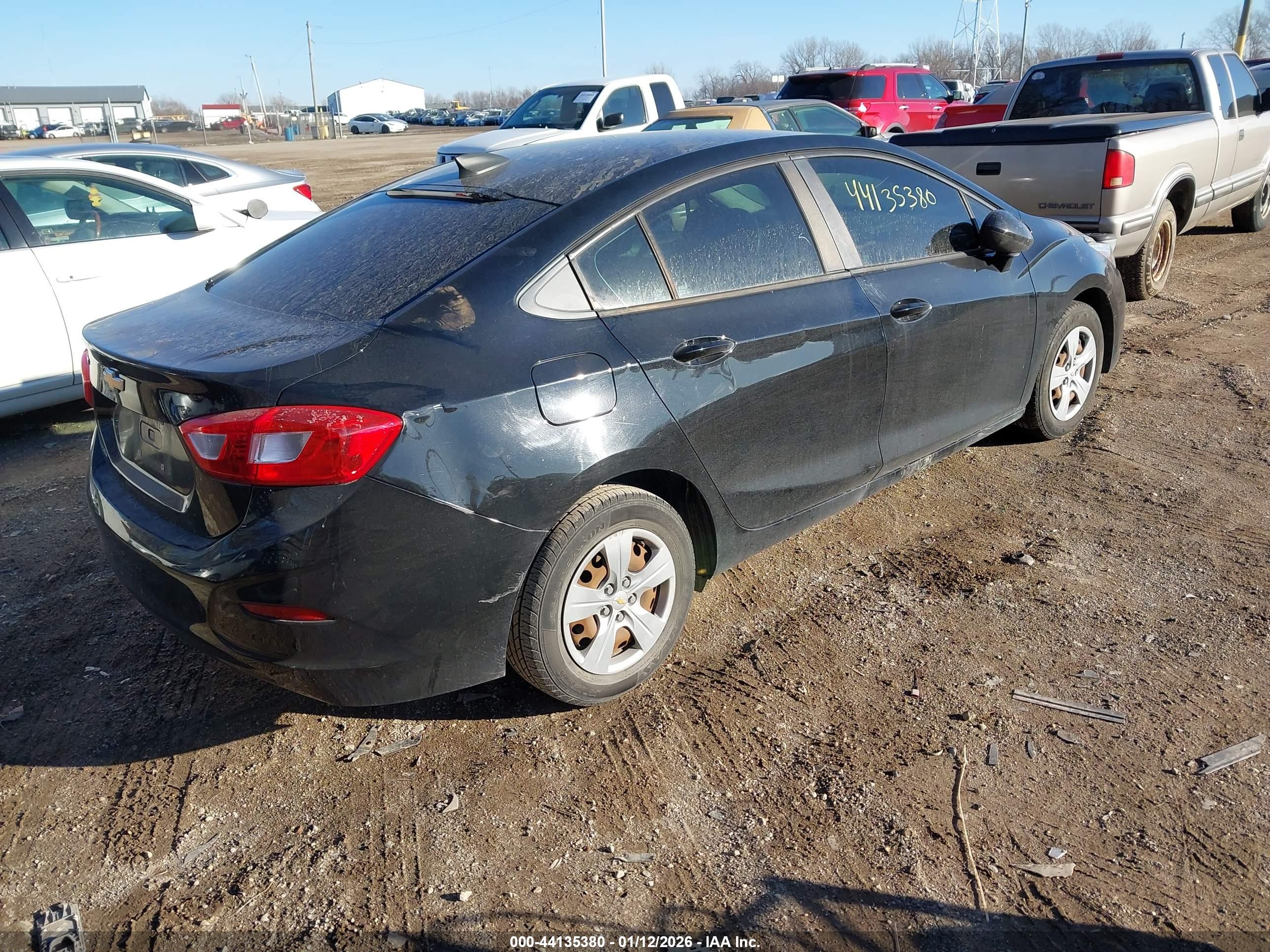 CHEVROLET CRUZE image 4