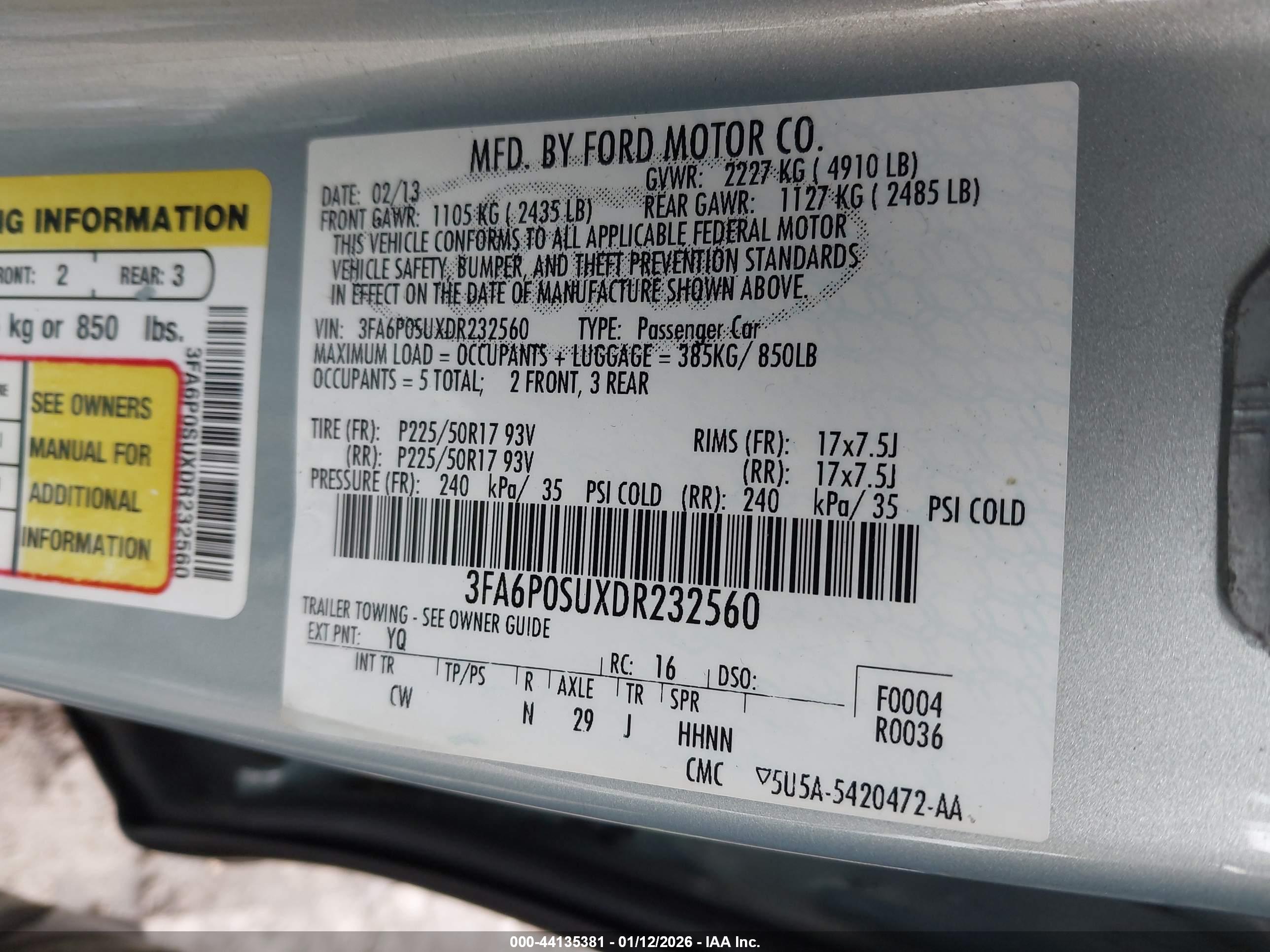 FORD FUSION image 9